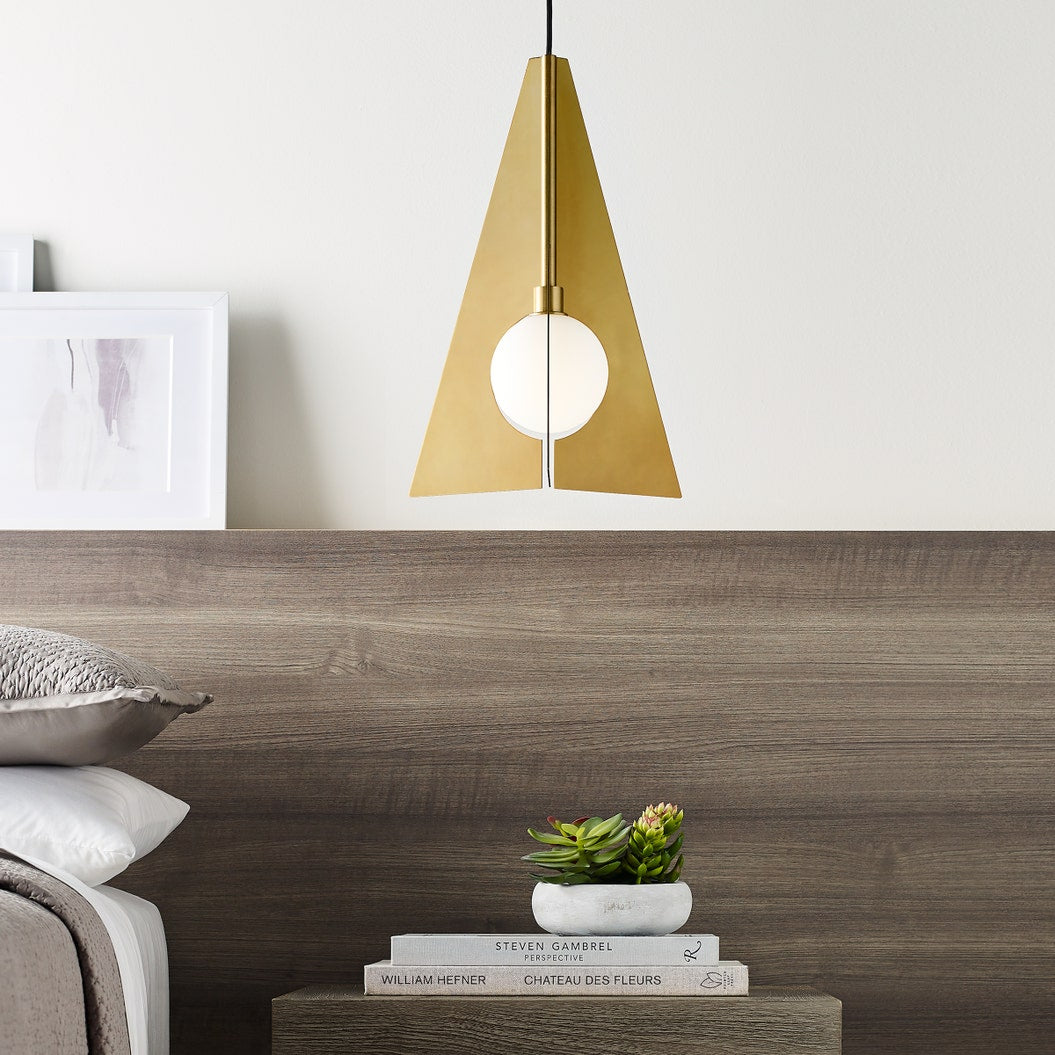 Orbel Pyramid Grande Pendant