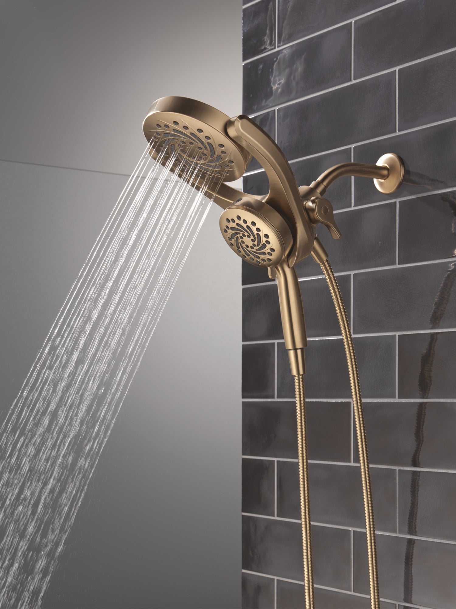 Delta Universal Showering Components 5-Setting HydroRain® with ProClean®