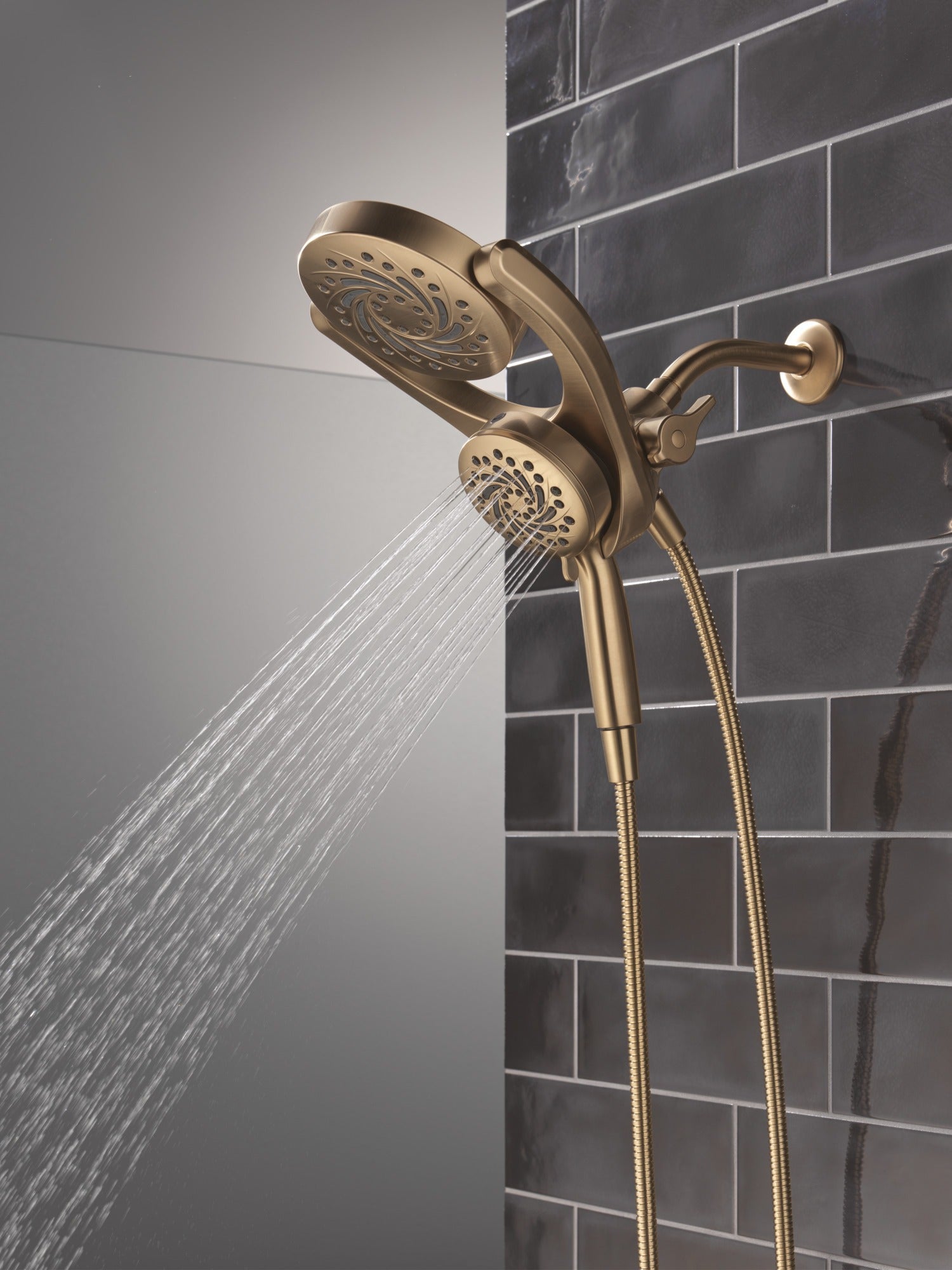 Delta Universal Showering Components 5-Setting HydroRain® with ProClean®