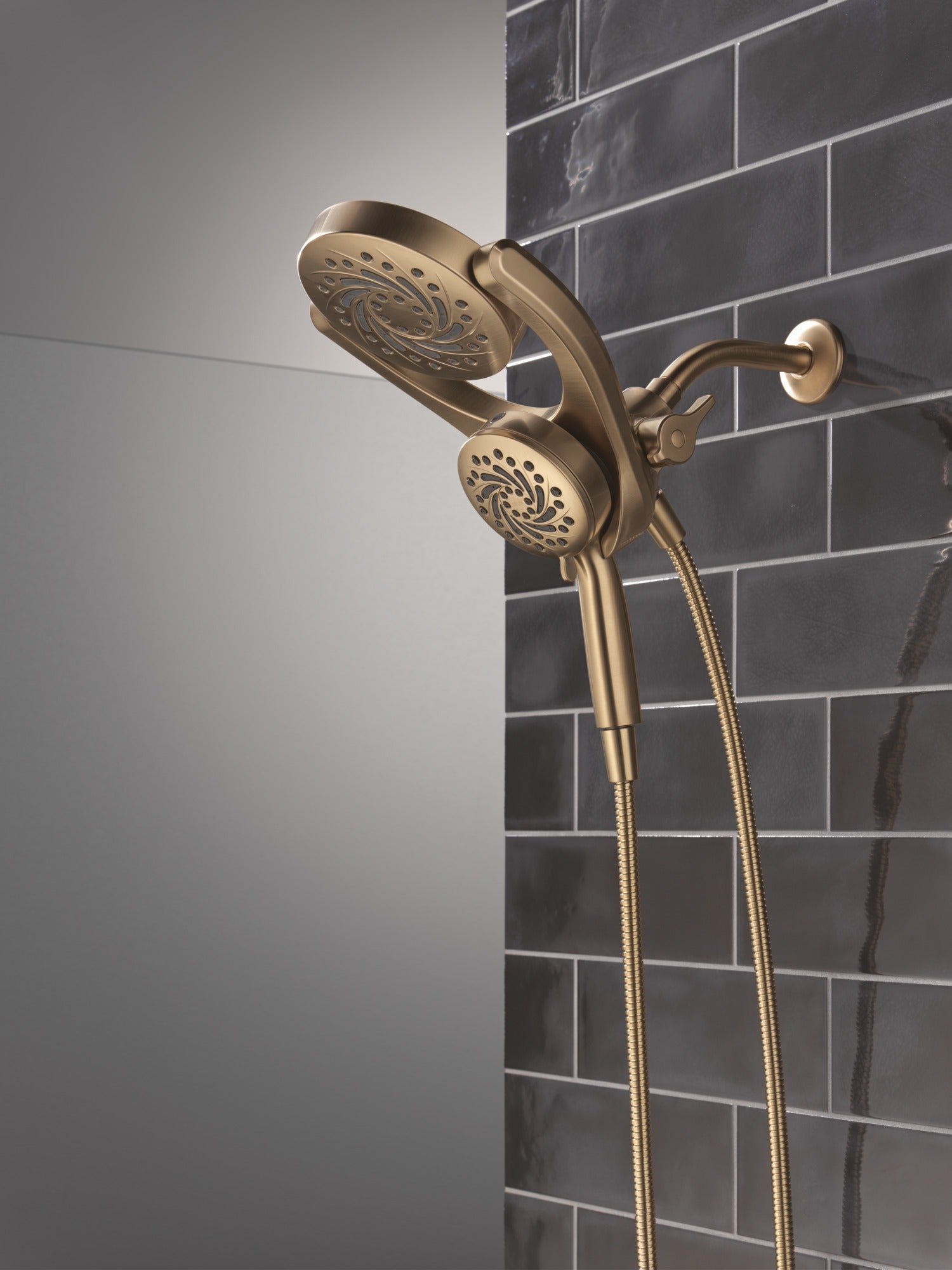 Delta Universal Showering Components 5-Setting HydroRain® with ProClean®