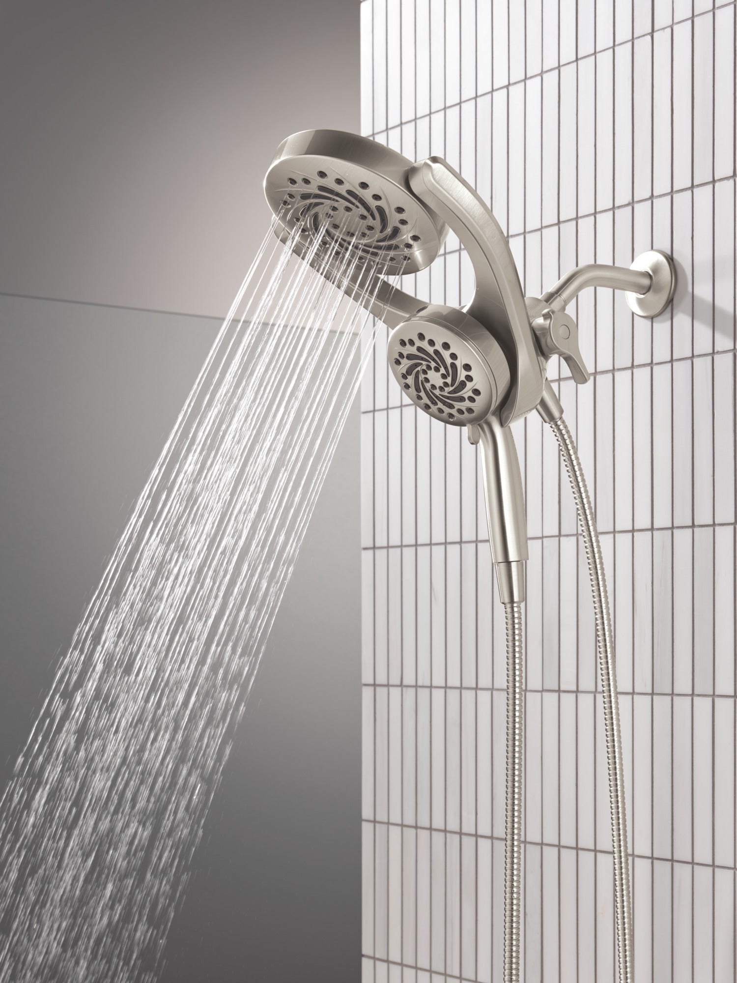 Delta Universal Showering Components 5-Setting HydroRain® with ProClean®