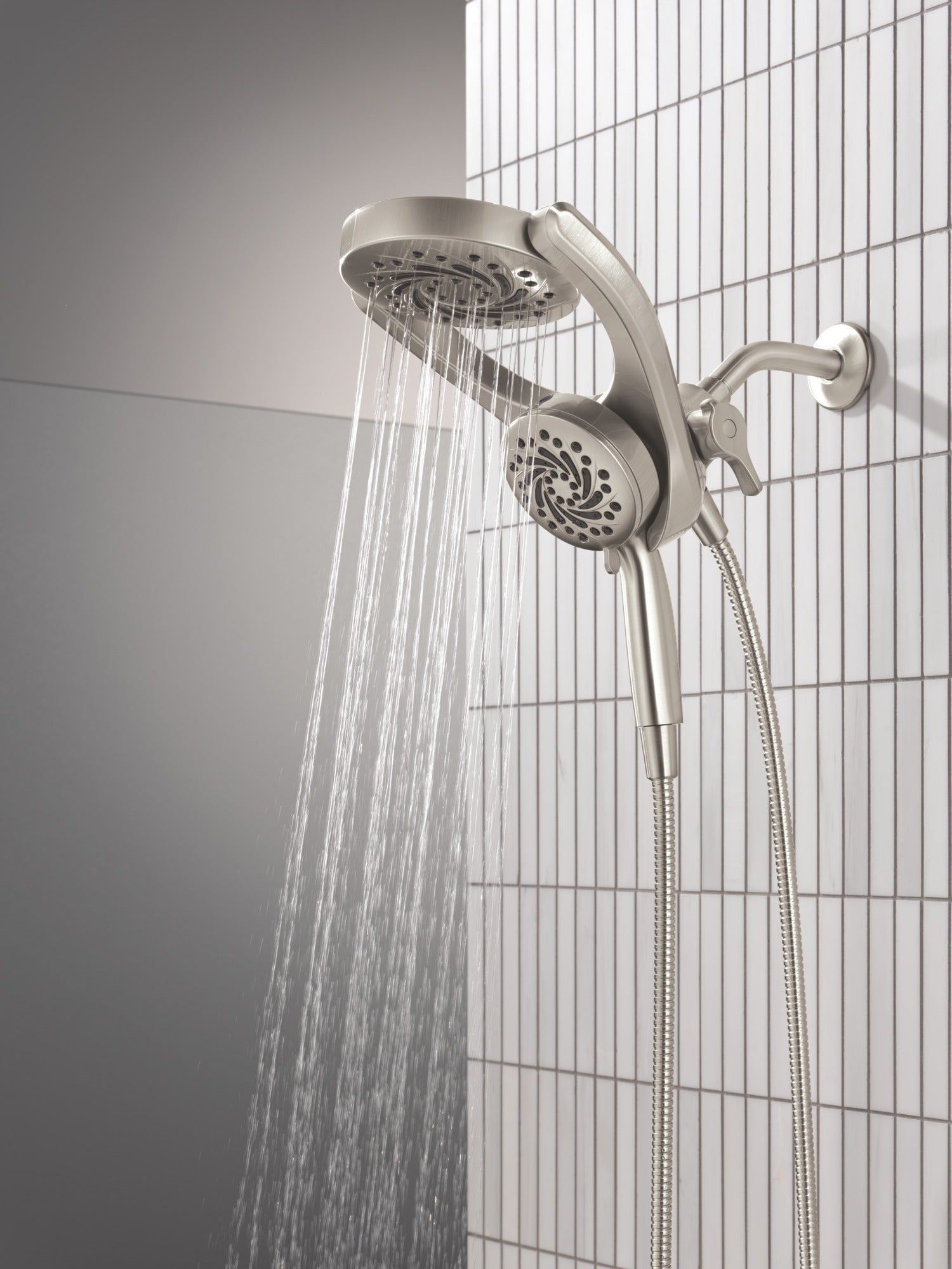 Delta Universal Showering Components 5-Setting HydroRain® with ProClean®