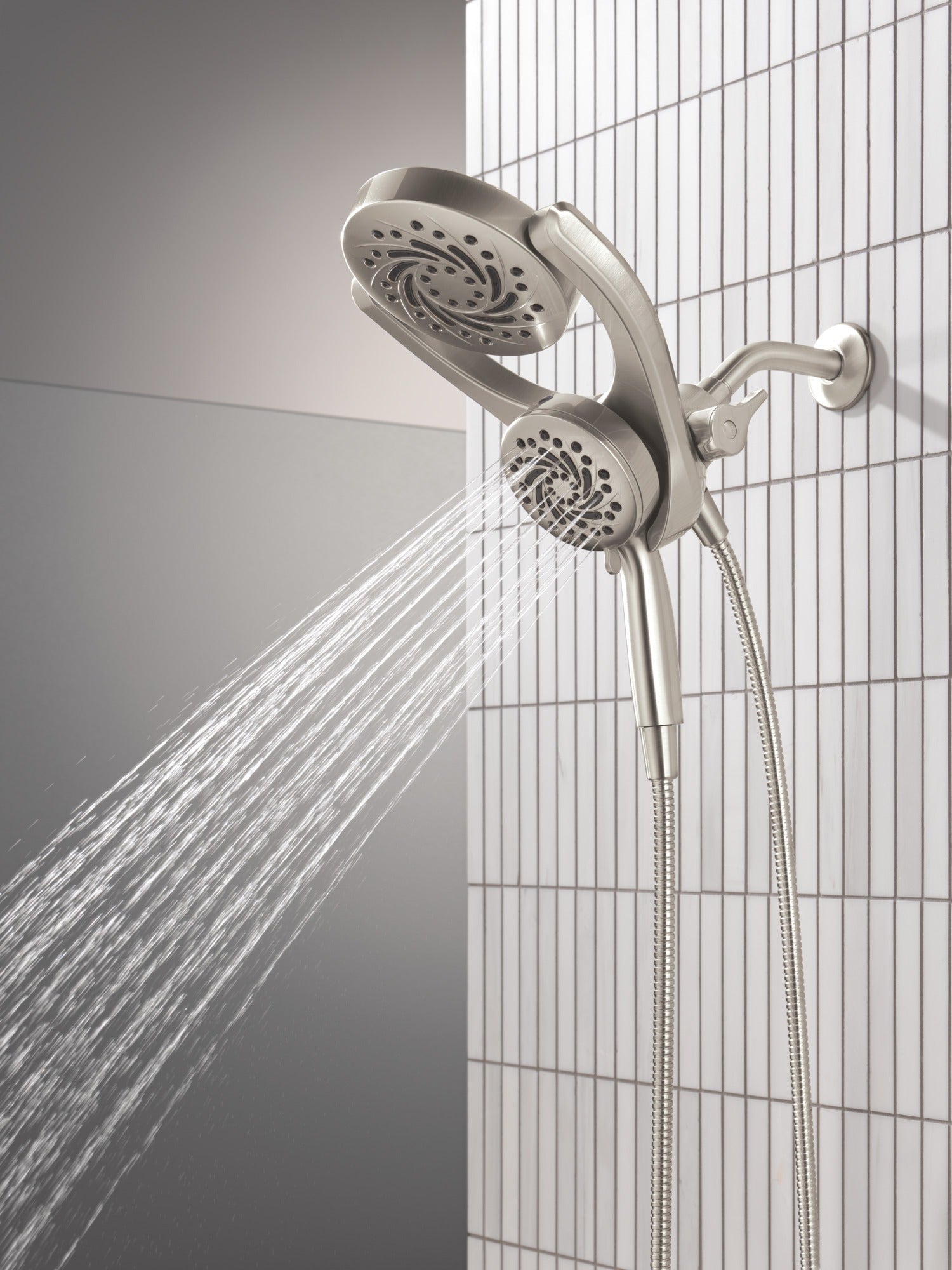 Delta Universal Showering Components 5-Setting HydroRain® with ProClean®