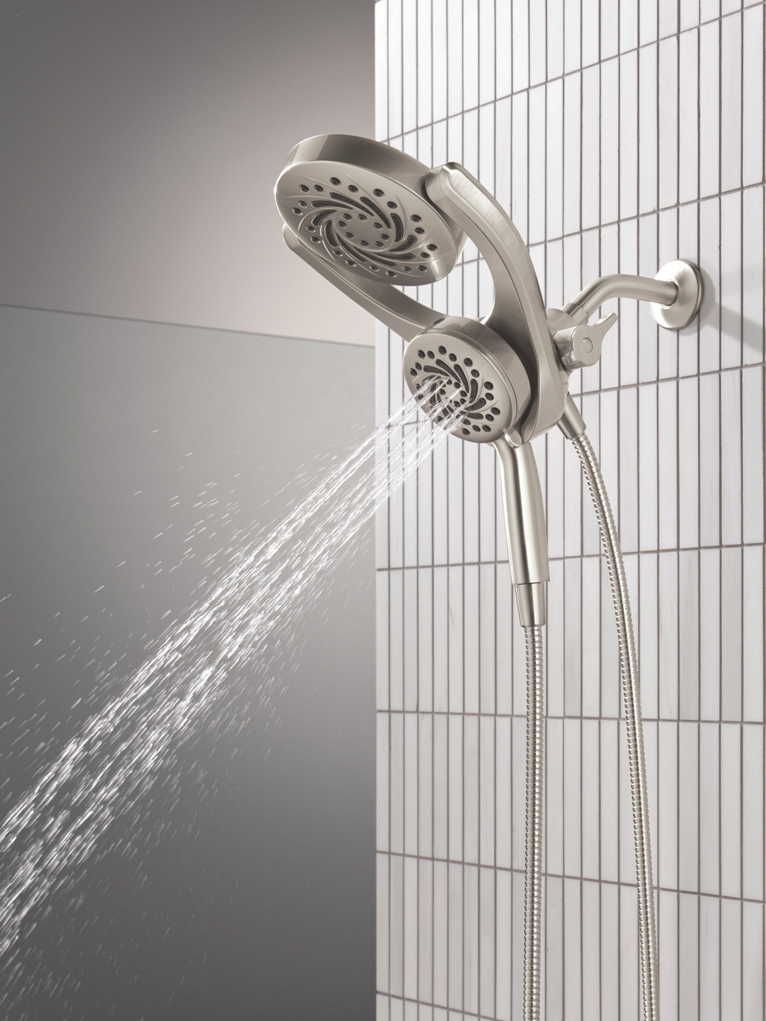 Delta Universal Showering Components 5-Setting HydroRain® with ProClean®