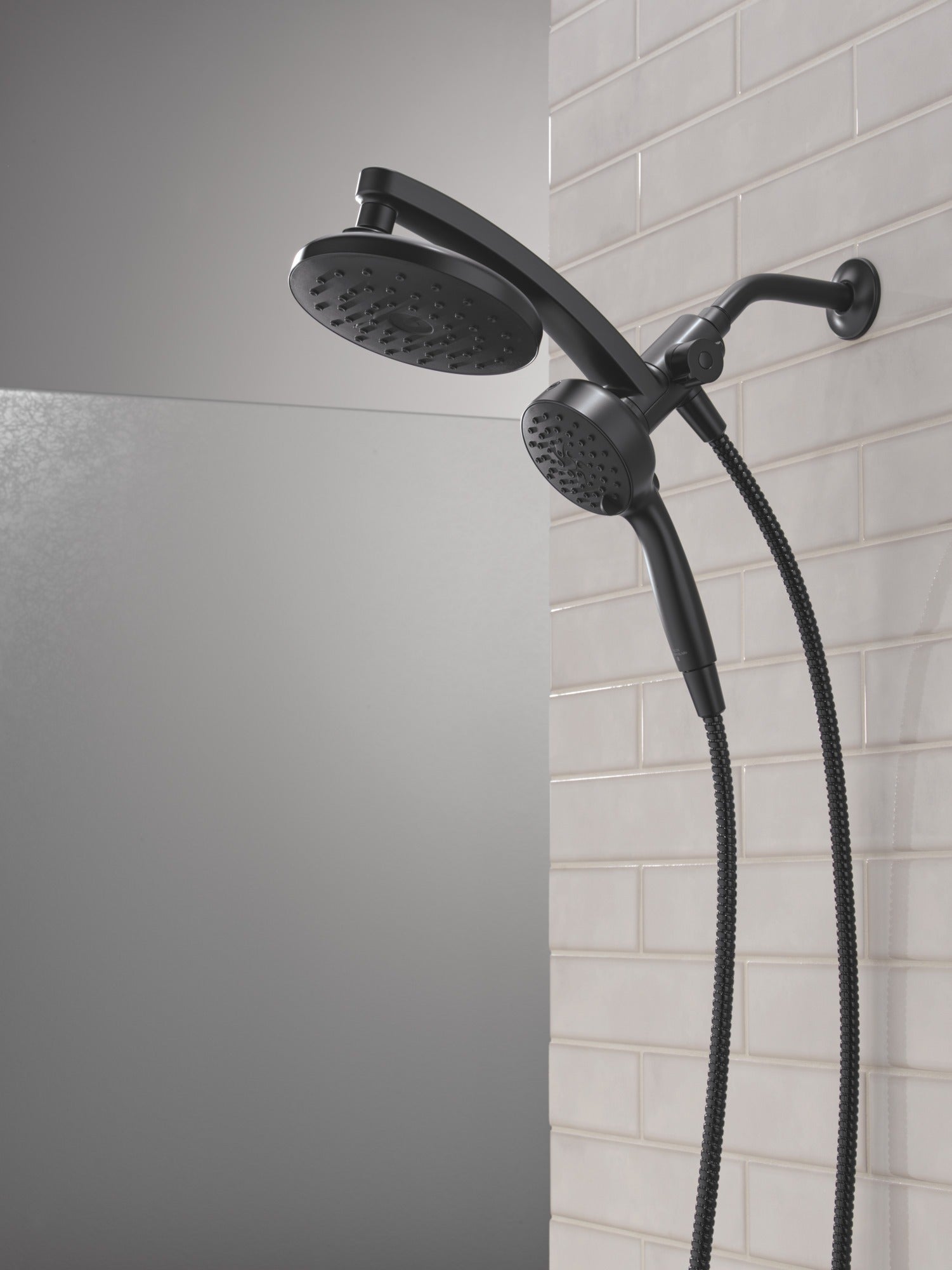 Delta Universal Showering Components PivotPro™ 3-in-1 Combination Shower with TouchClean® Spray Face