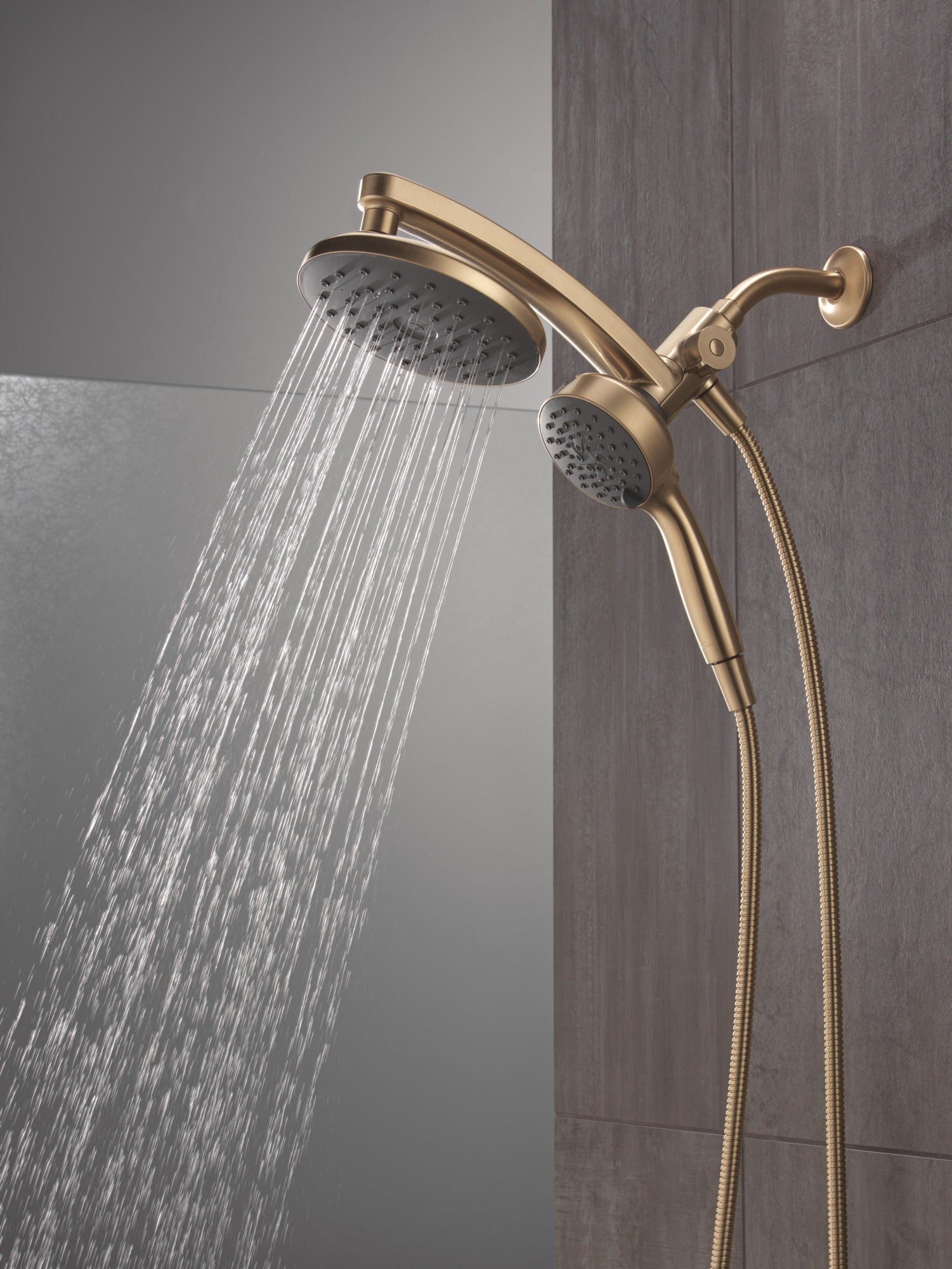 Delta Universal Showering Components PivotPro™ 3-in-1 Combination Shower with TouchClean® Spray Face