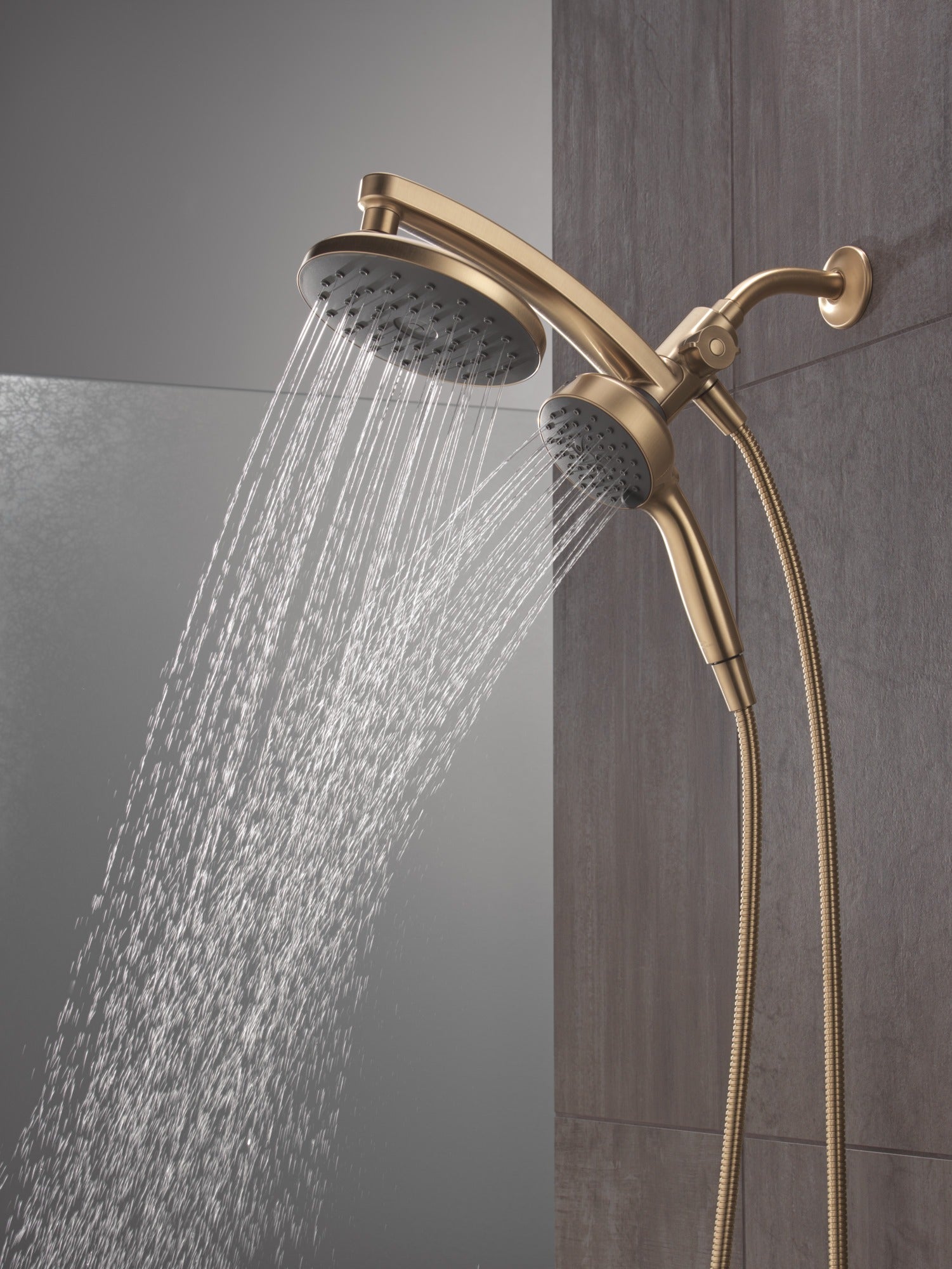 Delta Universal Showering Components PivotPro™ 3-in-1 Combination Shower with TouchClean® Spray Face