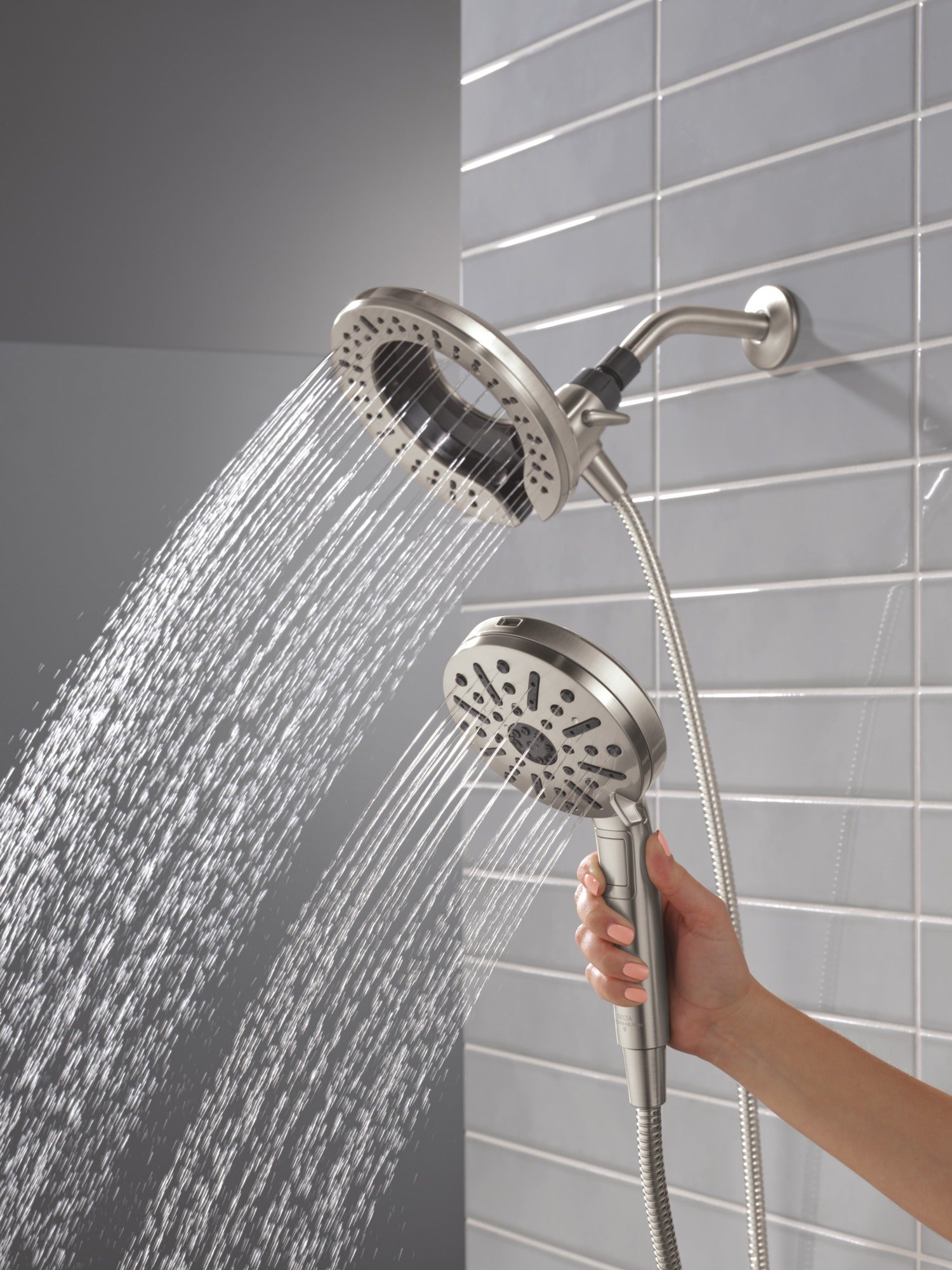 Delta Universal Showering Components 6-Setting In2ition® with ProClean®
