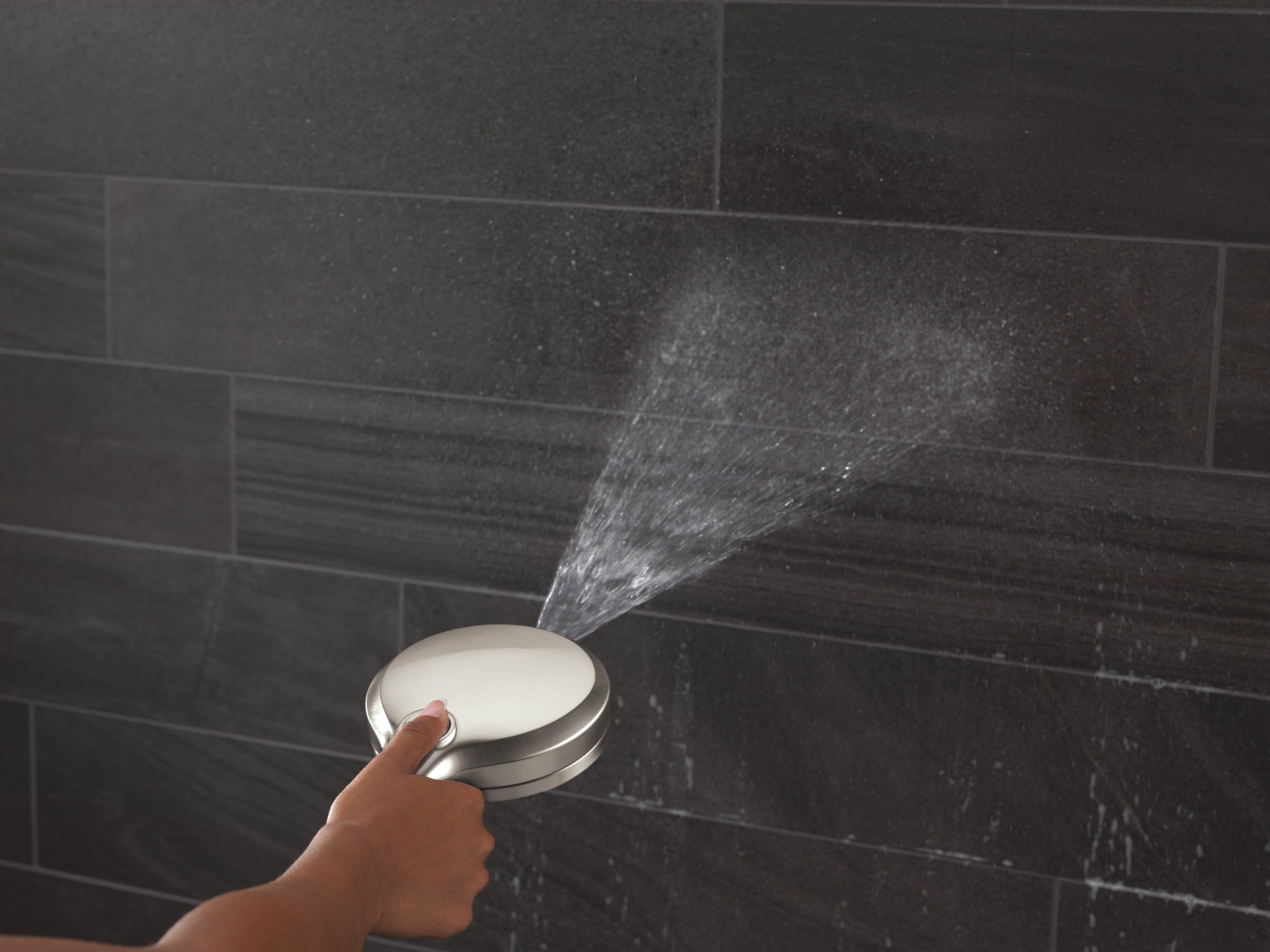 Delta Universal Showering Components 6-Setting In2ition® with ProClean®