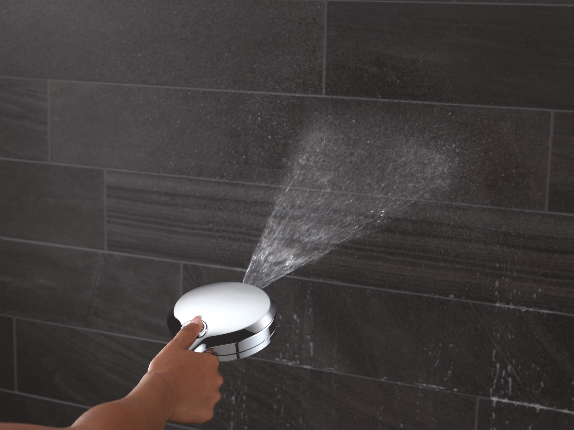 Delta Universal Showering Components 6-Setting In2ition® with ProClean®