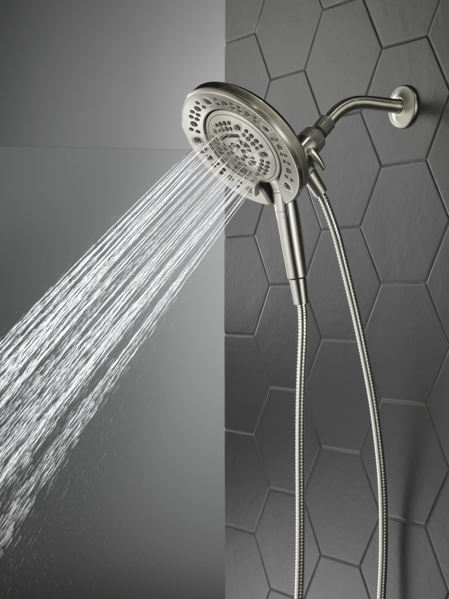 Delta Universal Showering Components In2ition® 7-Setting Two-in-One Shower