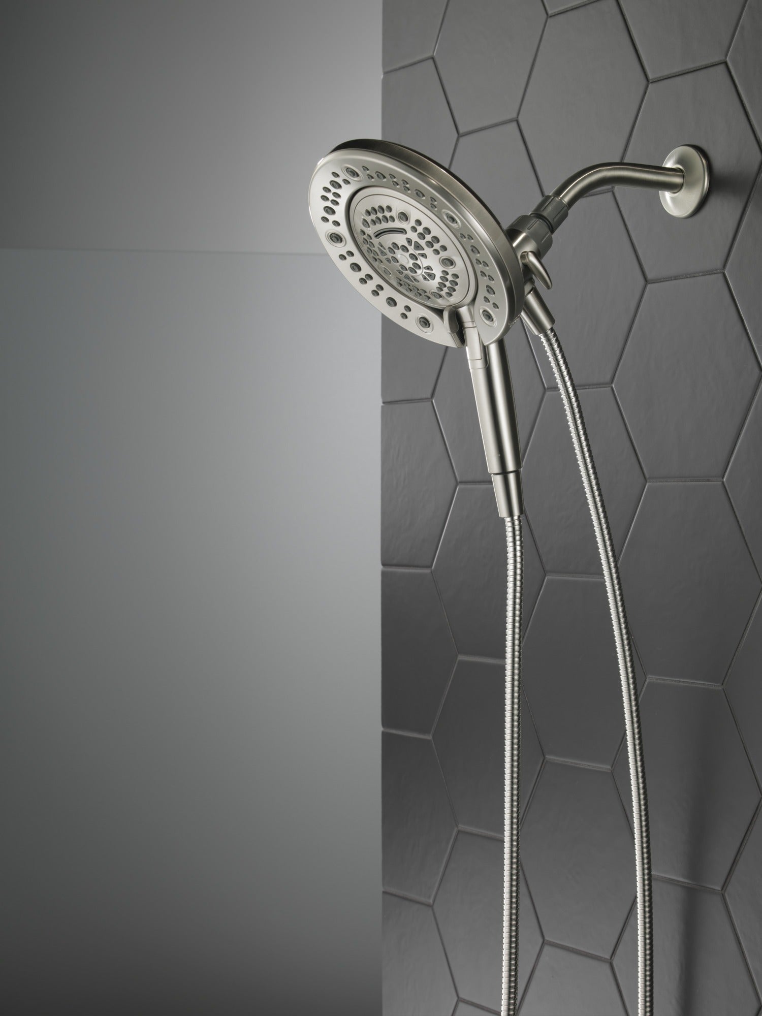 Delta Universal Showering Components In2ition® 7-Setting Two-in-One Shower