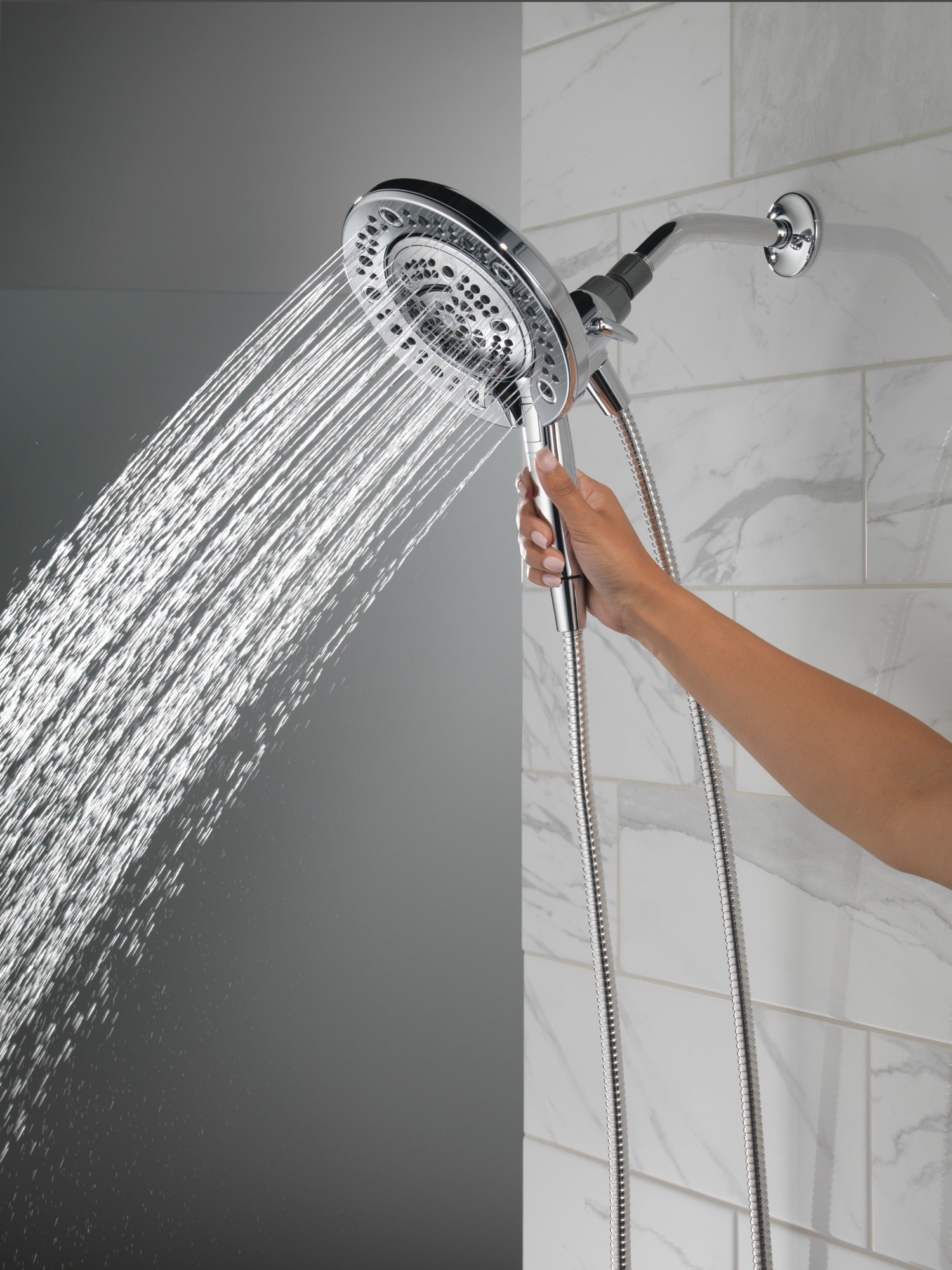 Delta Universal Showering Components In2ition® 7-Setting Two-in-One Shower