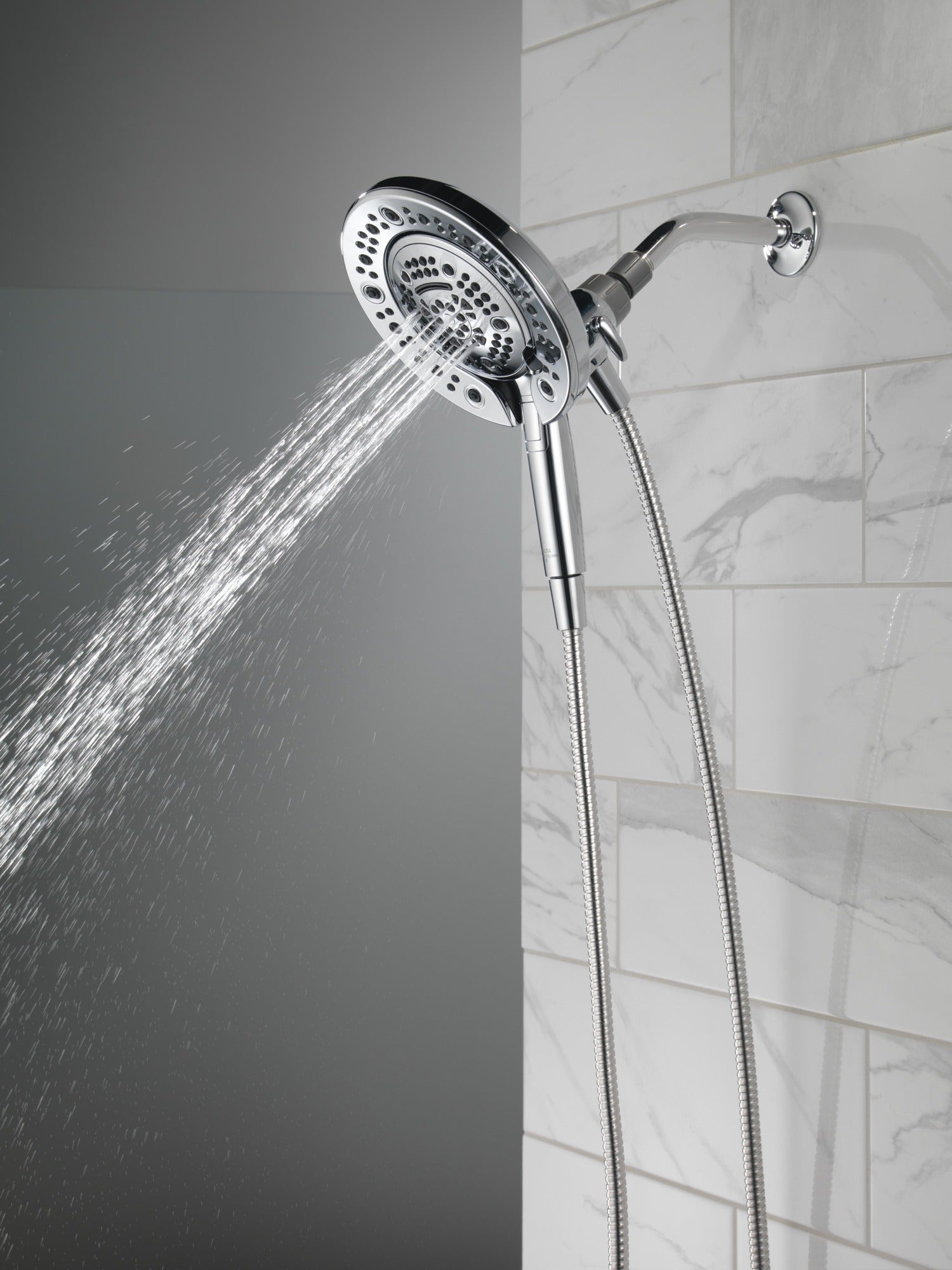 Delta Universal Showering Components In2ition® 7-Setting Two-in-One Shower