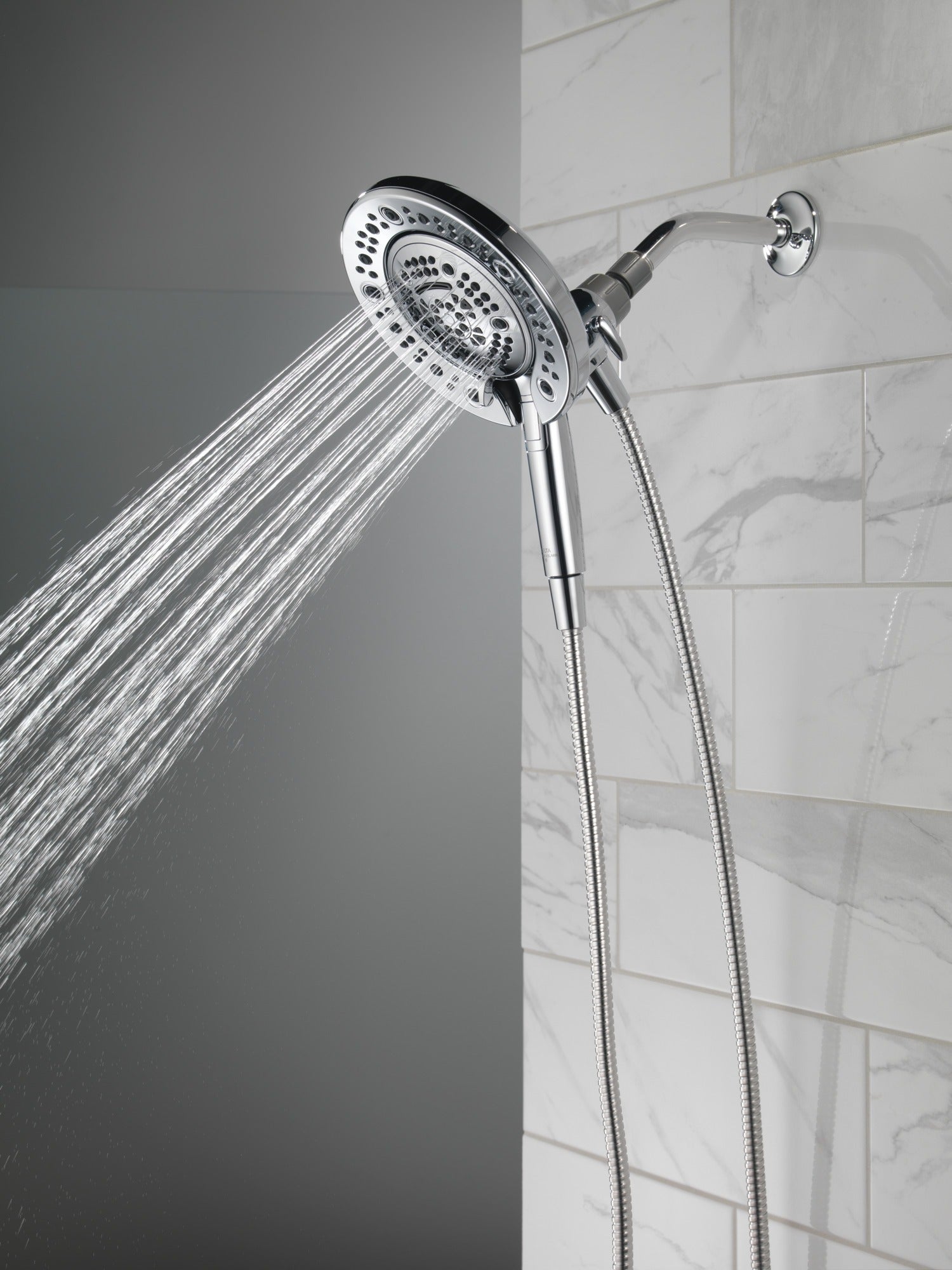 Delta Universal Showering Components In2ition® 7-Setting Two-in-One Shower