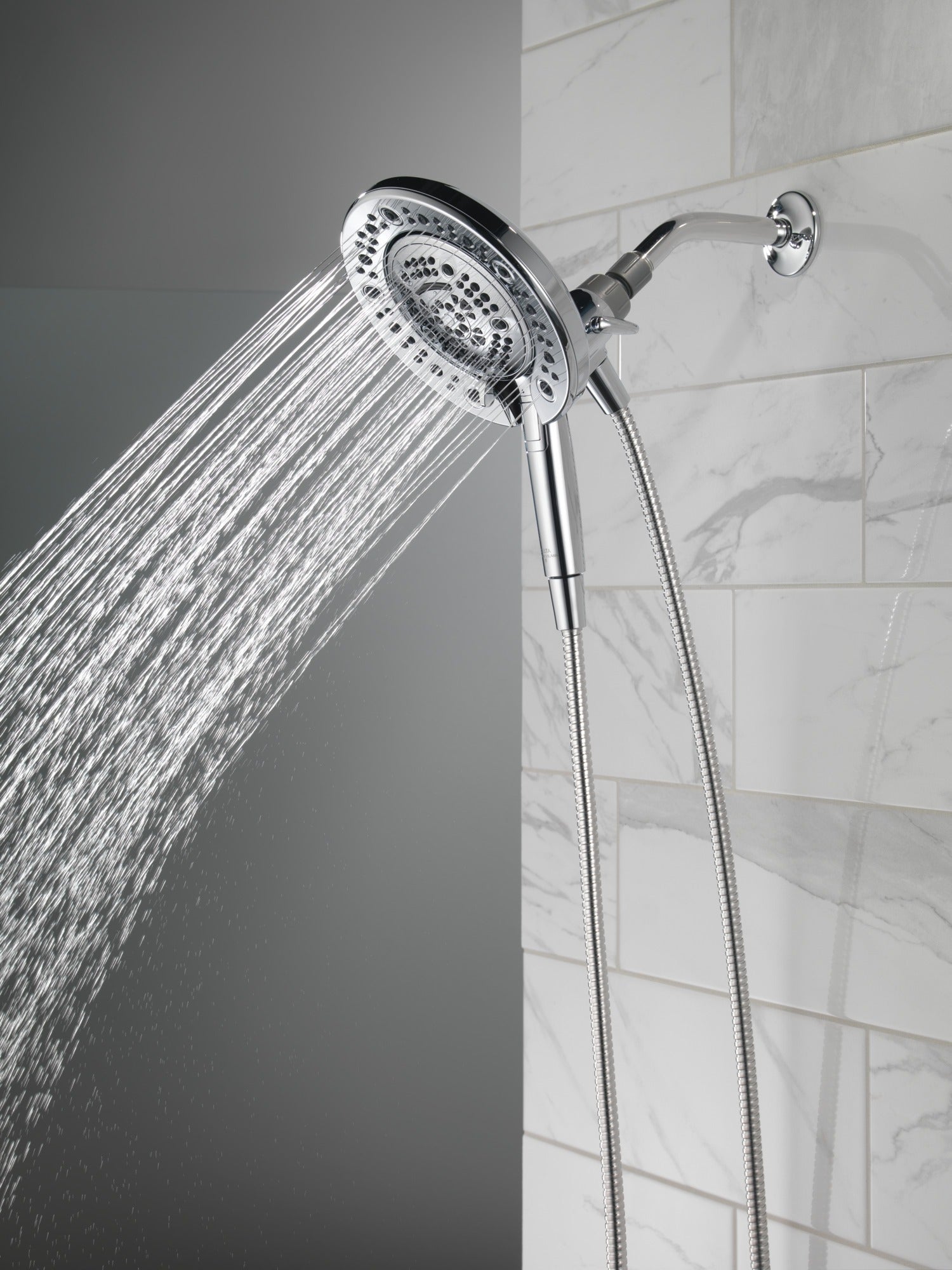Delta Universal Showering Components In2ition® 7-Setting Two-in-One Shower