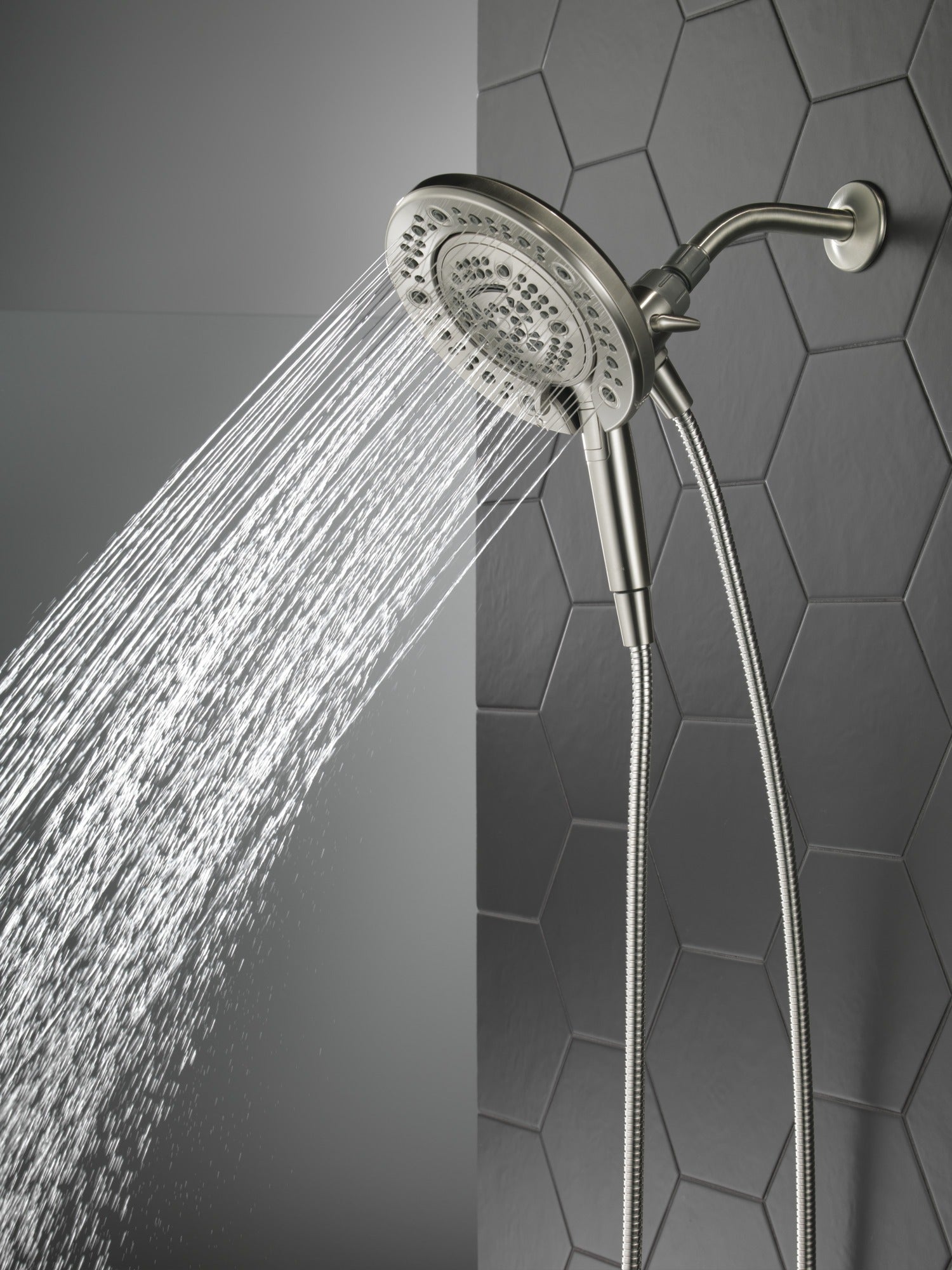 Delta Universal Showering Components In2ition® 7-Setting Two-in-One Shower