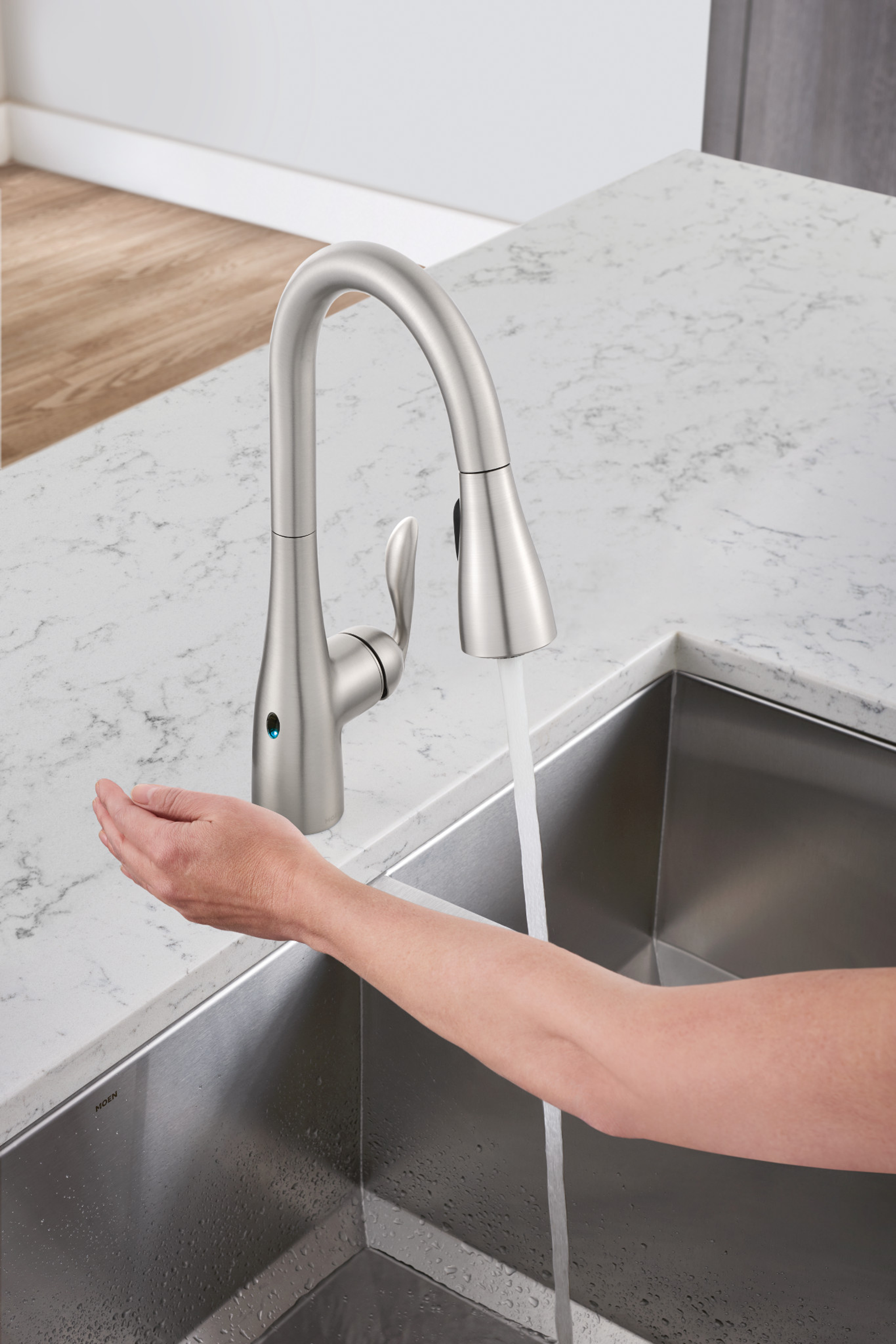 Moen 7594EW Arbor MotionSense Wave One-Handle Pulldown Touchless Kitchen Faucet