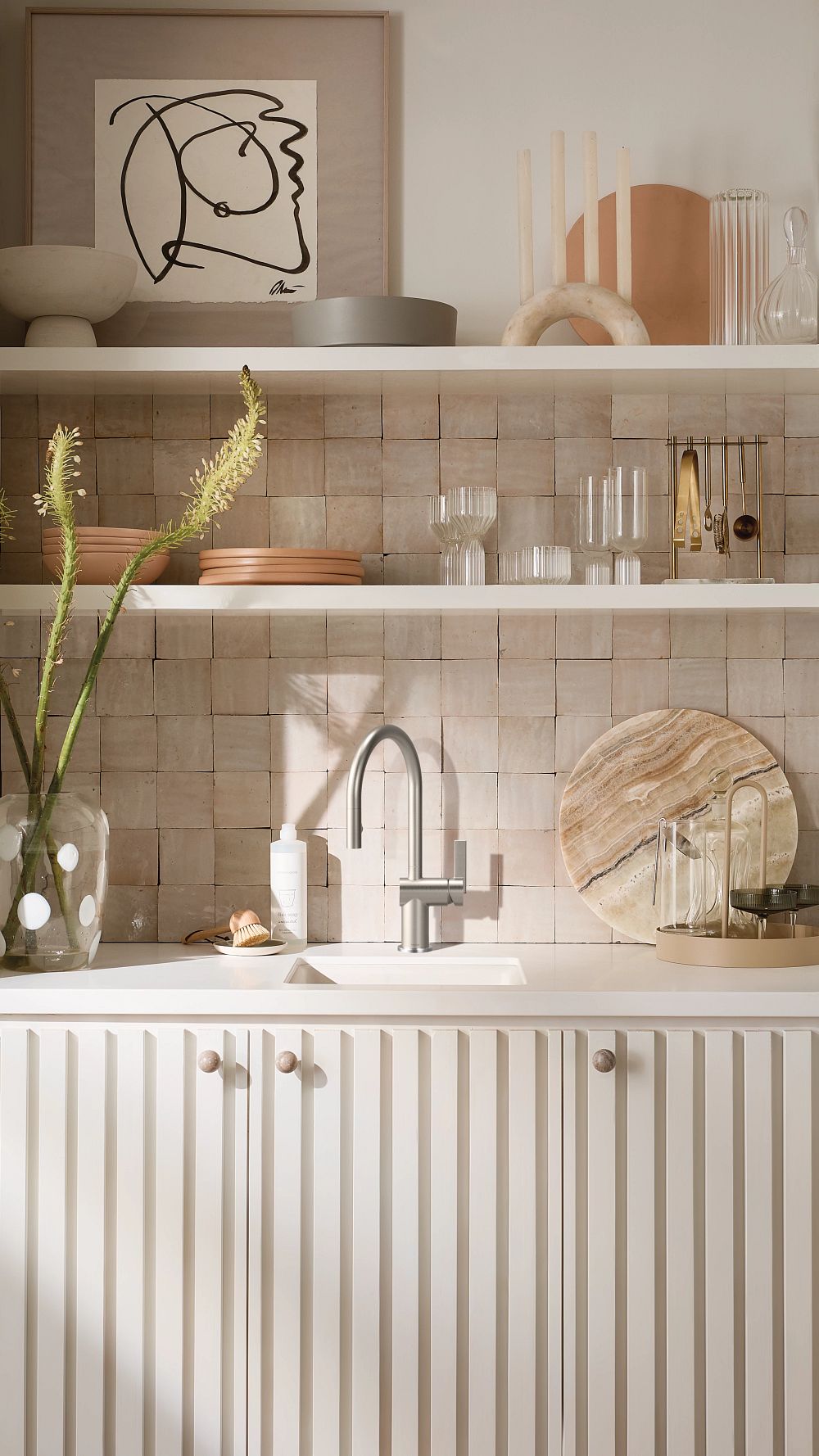 Cia One-Handle High Arc Pulldown Kitchen Faucet