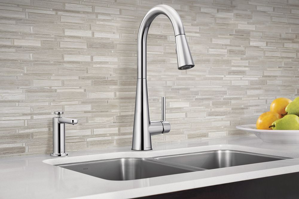 Sleek One-Handle High Arc Pulldown Kitchen Faucet