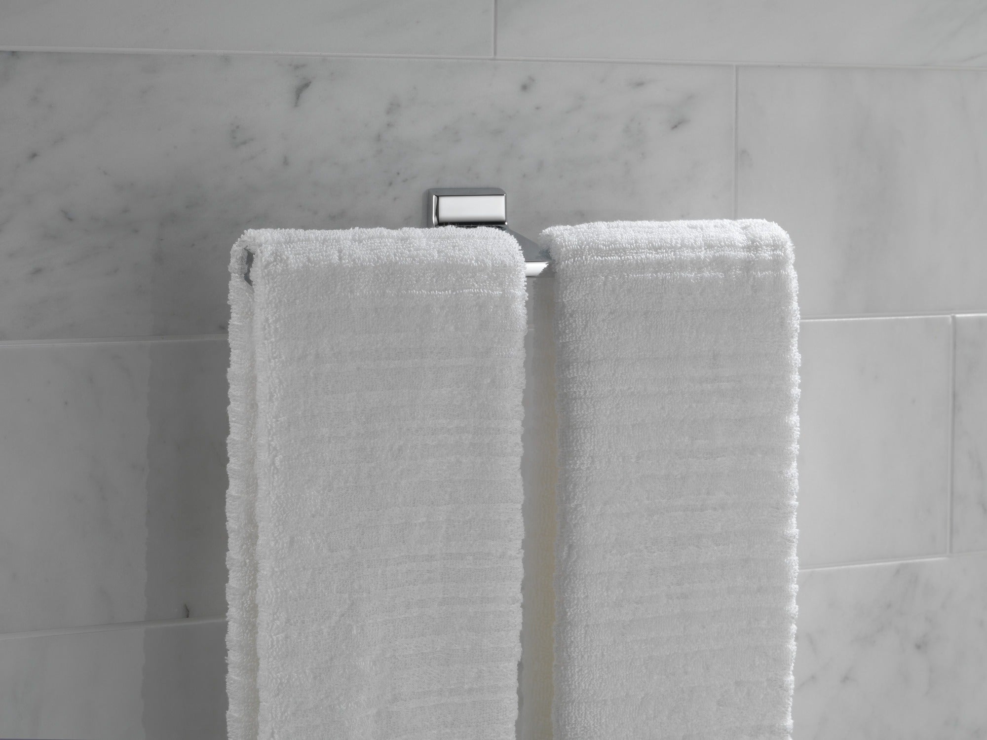 Delta Pivotal® Double Tissue Holder
