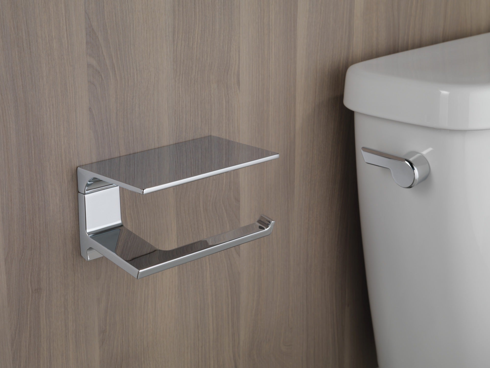Delta Pivotal® Universal Mount Tank Lever