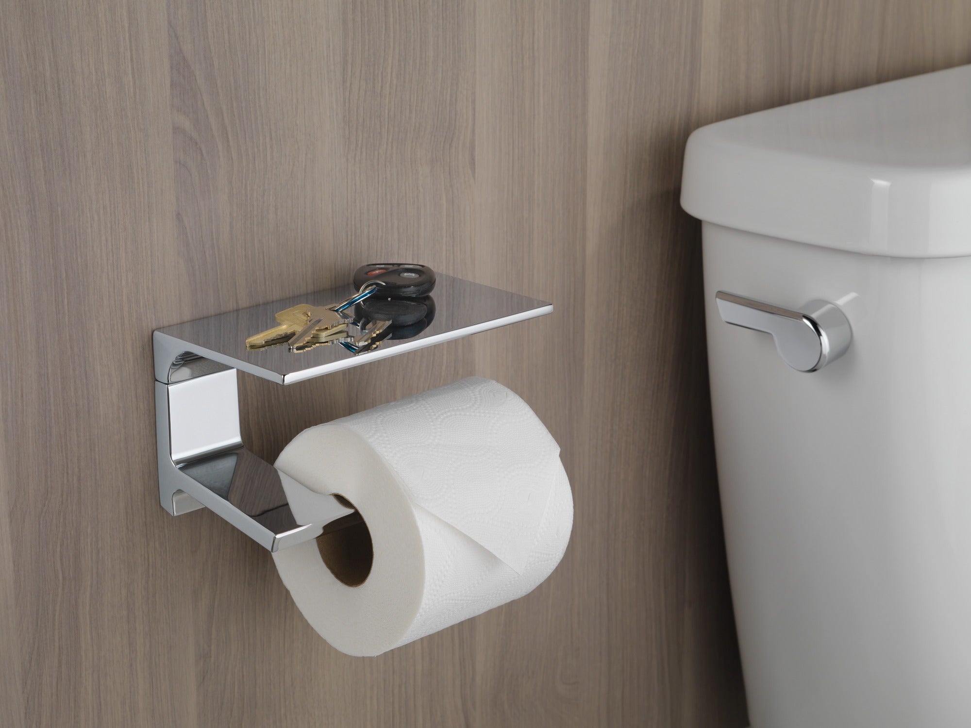 Delta Pivotal® Universal Mount Tank Lever
