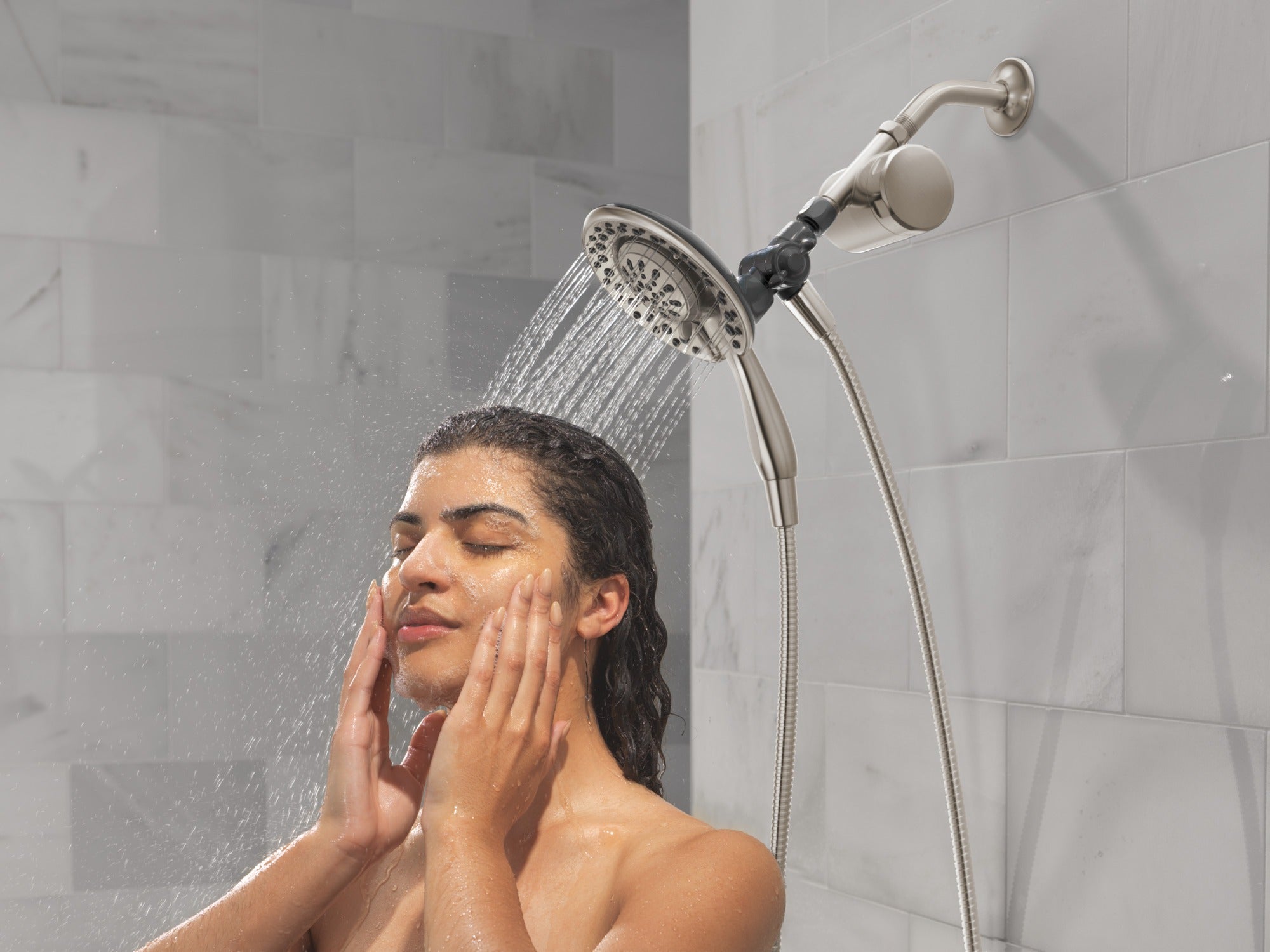 Delta Clarifi™ Shower Filter Attachment with 4-Setting In2ition®