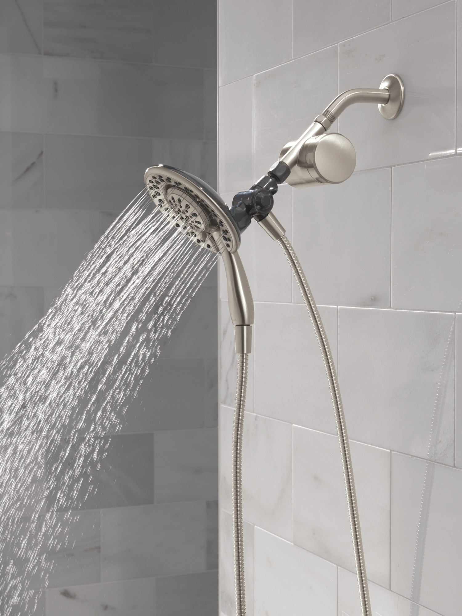 Delta Clarifi™ Shower Filter Attachment with 4-Setting In2ition®