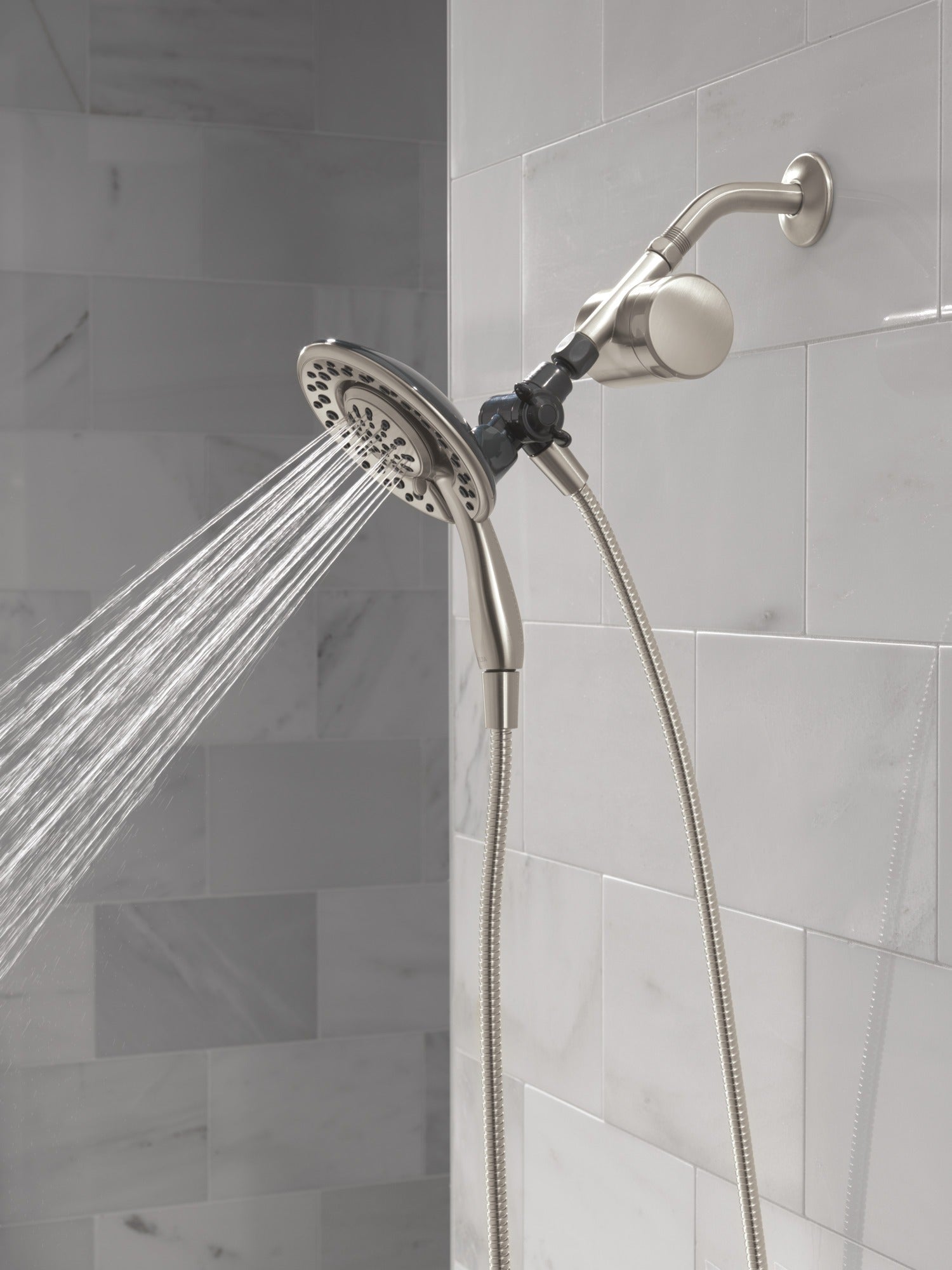 Delta Clarifi™ Shower Filter Attachment with 4-Setting In2ition®