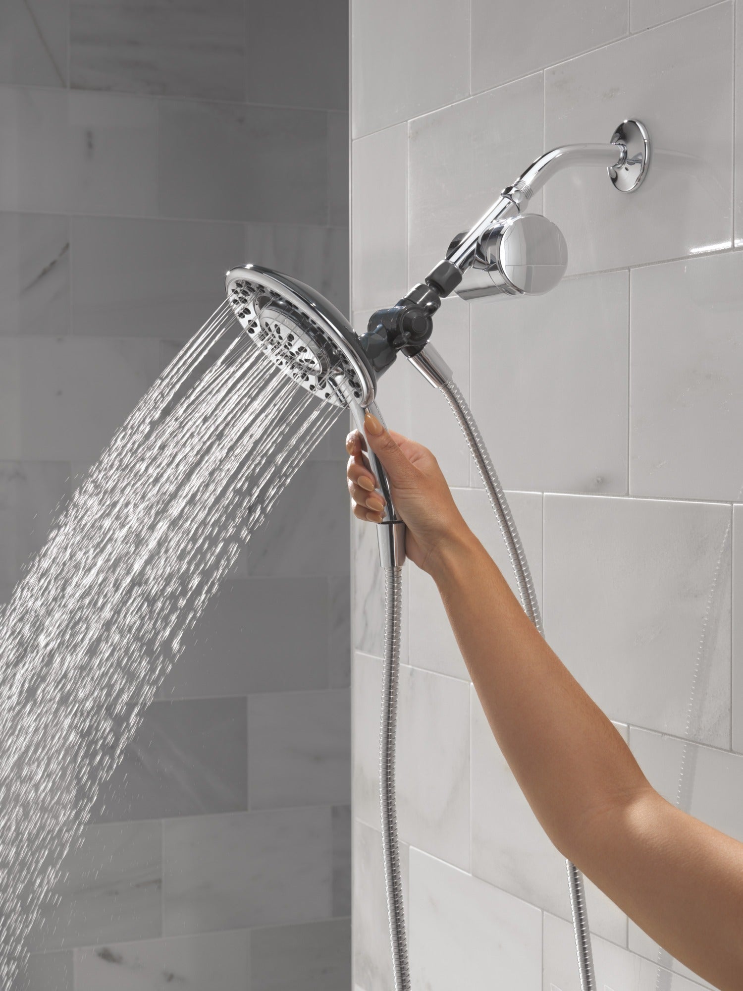 Delta Clarifi™ Shower Filter Attachment with 4-Setting In2ition®