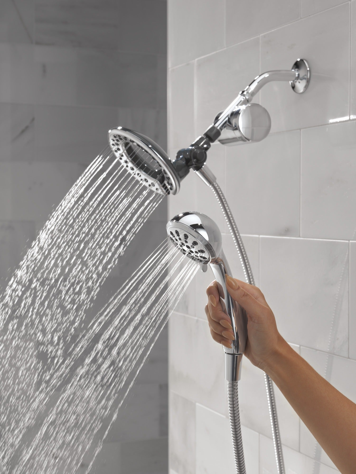 Delta Clarifi™ Shower Filter Attachment with 4-Setting In2ition®