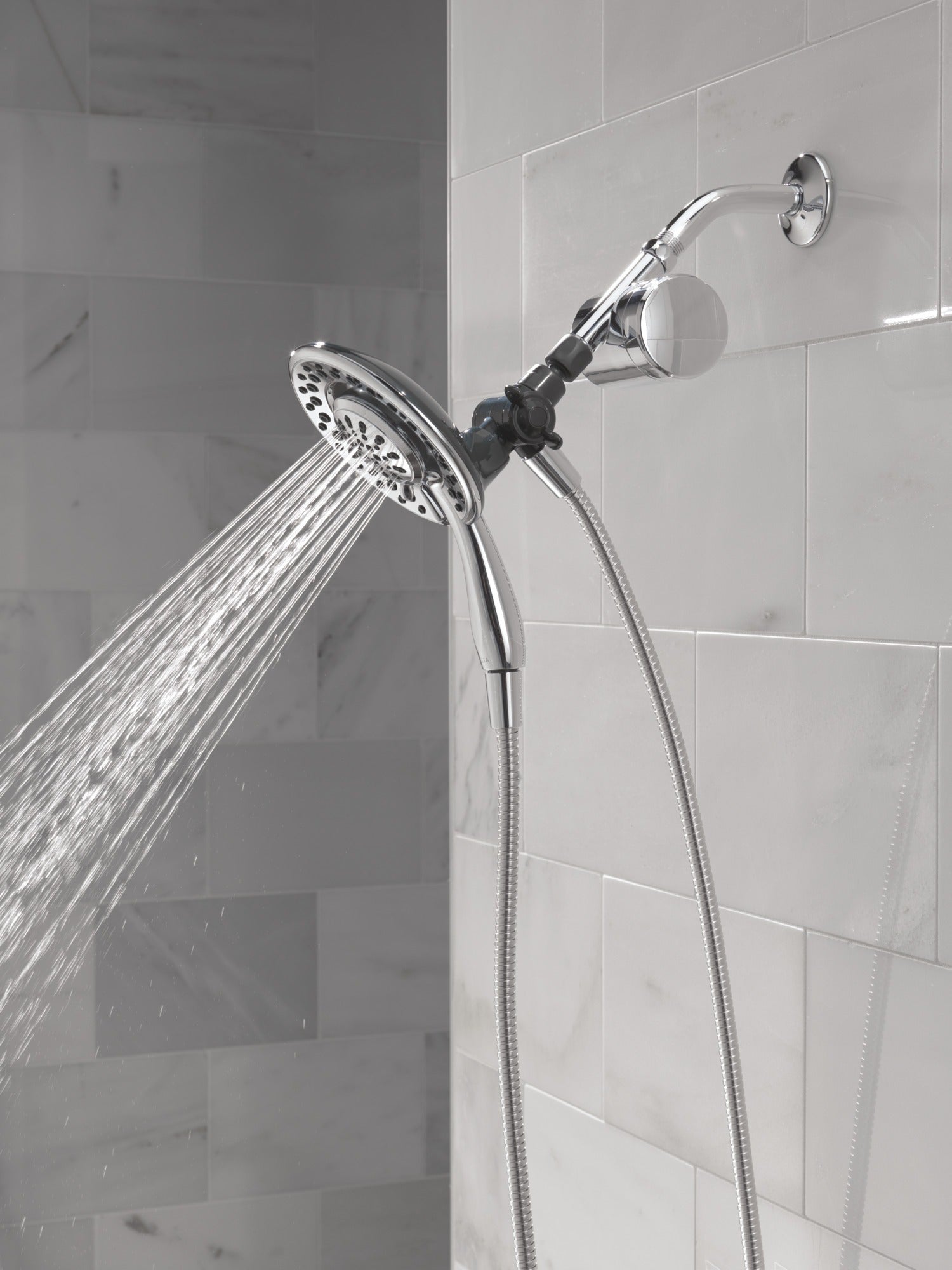 Delta Clarifi™ Shower Filter Attachment with 4-Setting In2ition®