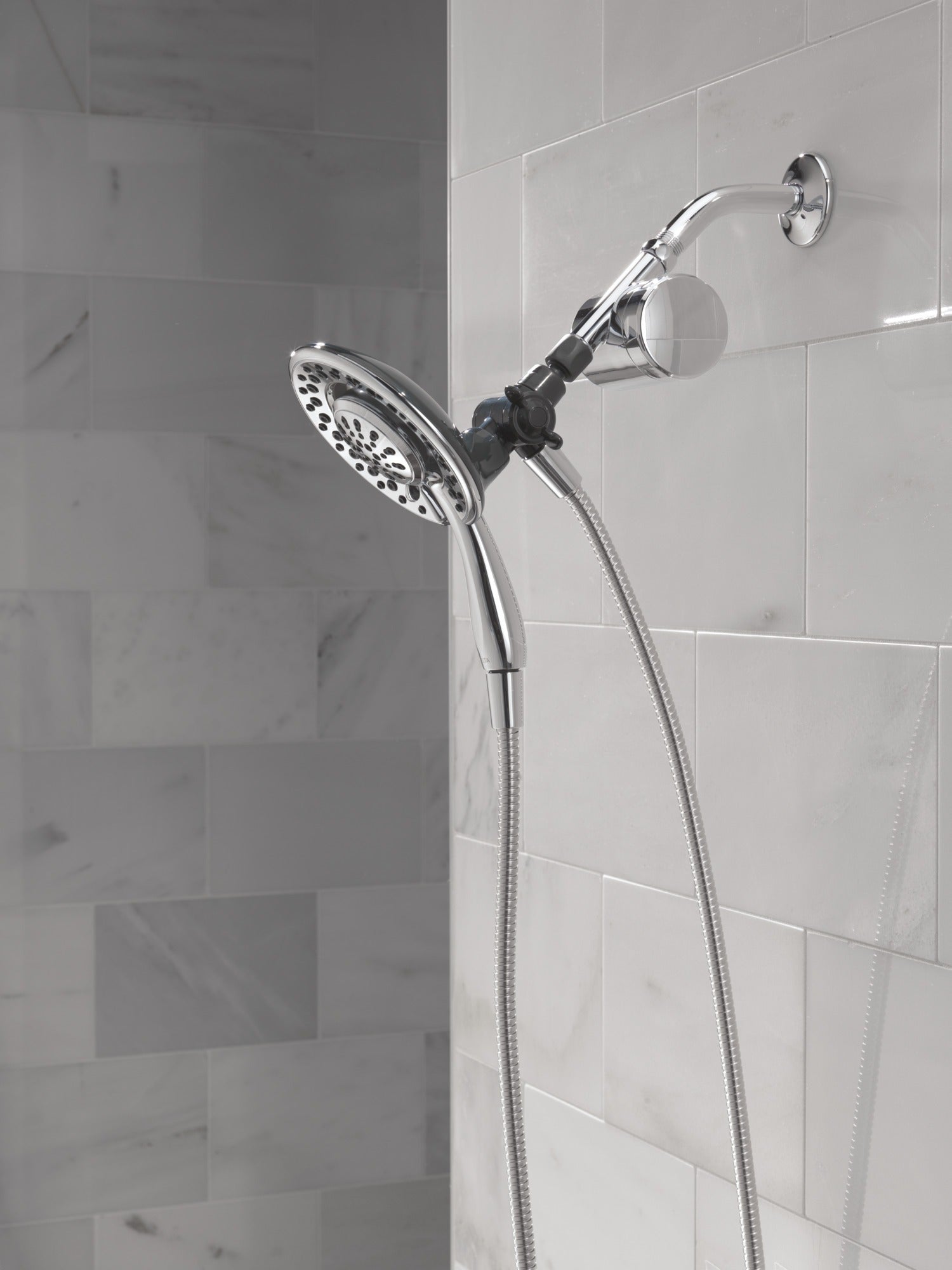 Delta Clarifi™ Shower Filter Attachment with 4-Setting In2ition®