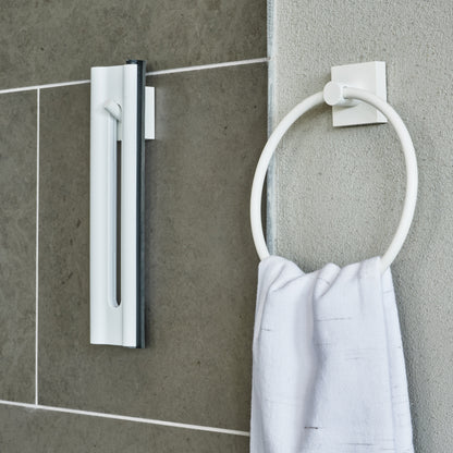 SIDELINE - Shower Squeegee
