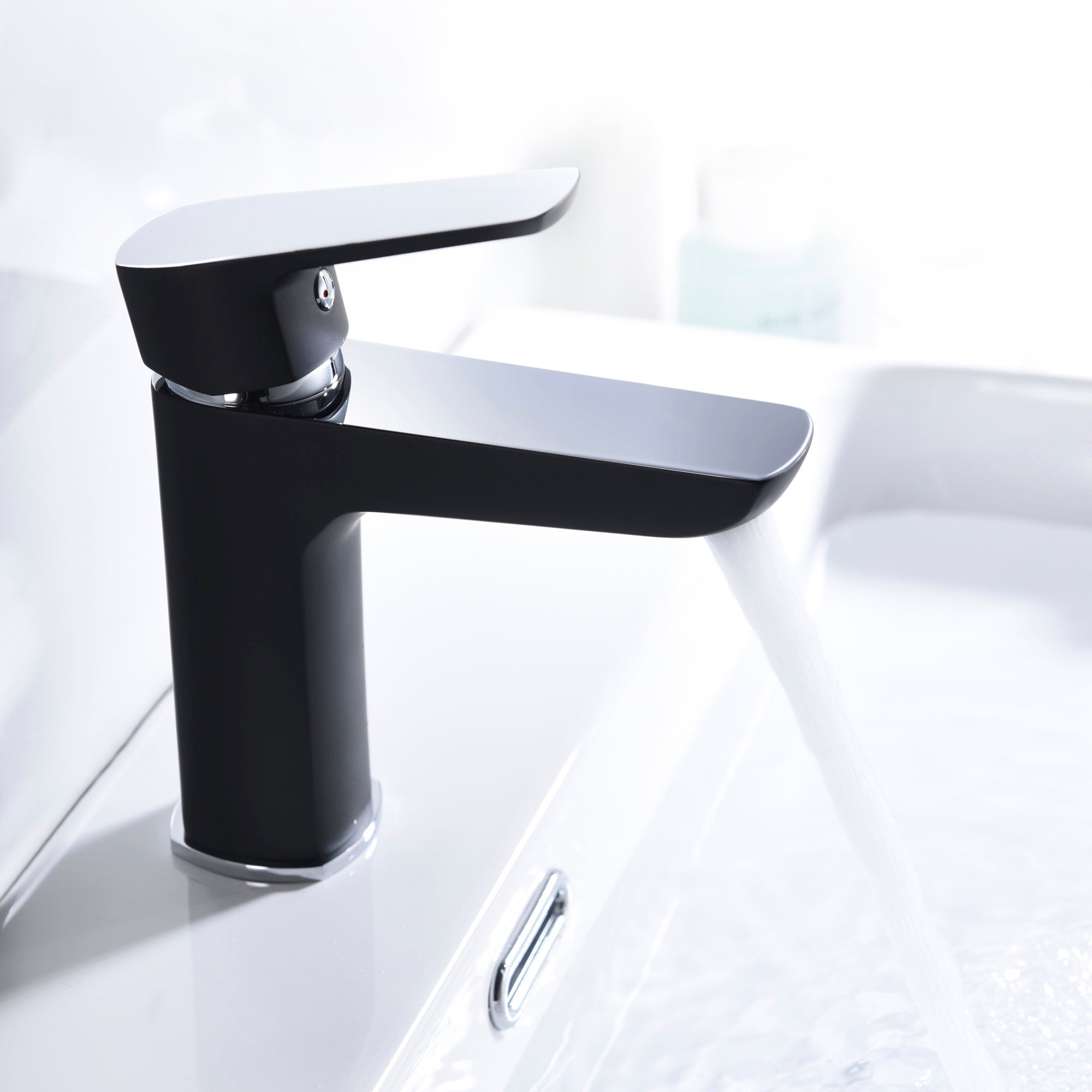 Single Handle Lavatory Faucet - 8001 021