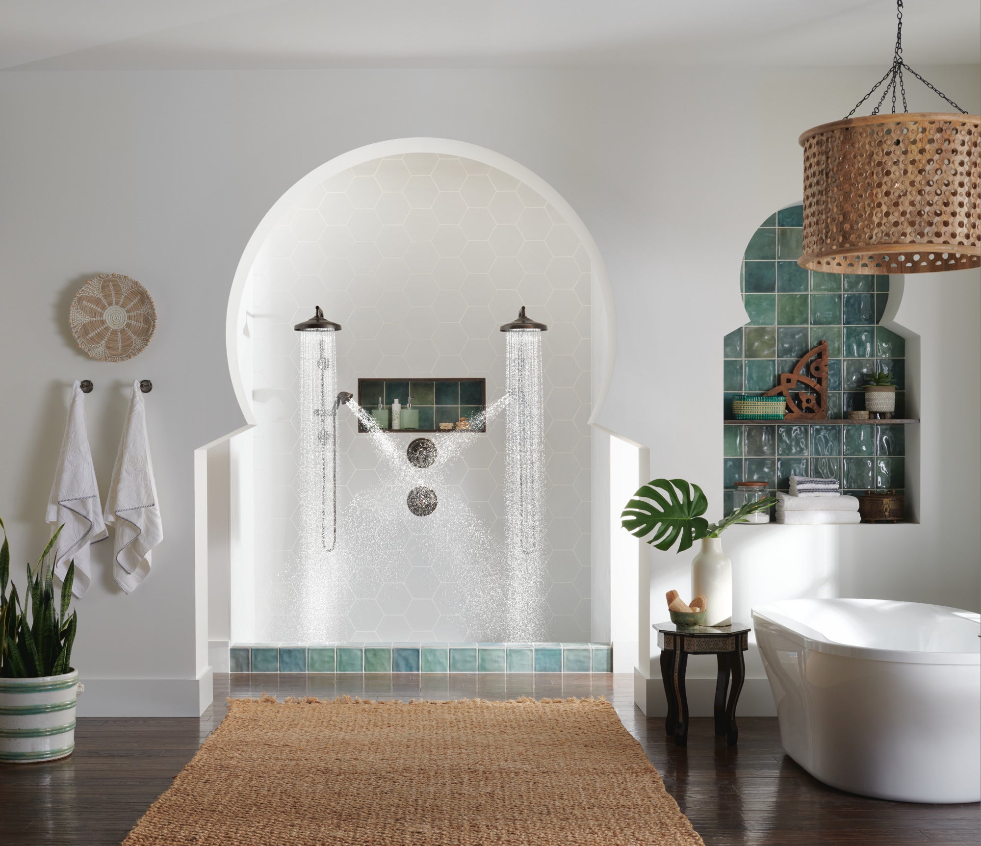 Brizo Essential™ Shower Classic Round H2Okinetic® Multi-Function Handshower