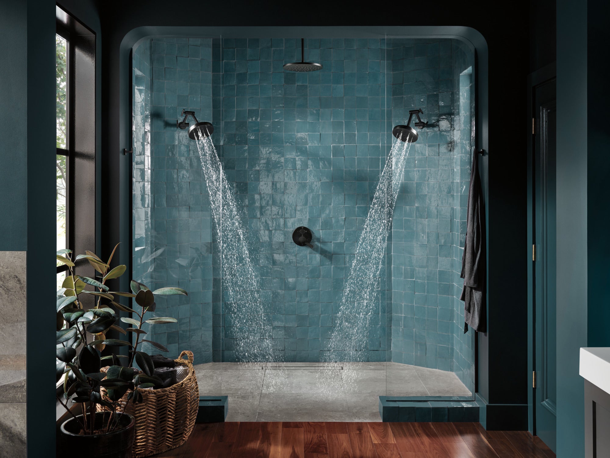 Brizo Essential™ Shower 10" Ceiling Mount Shower Arm And Round Flange