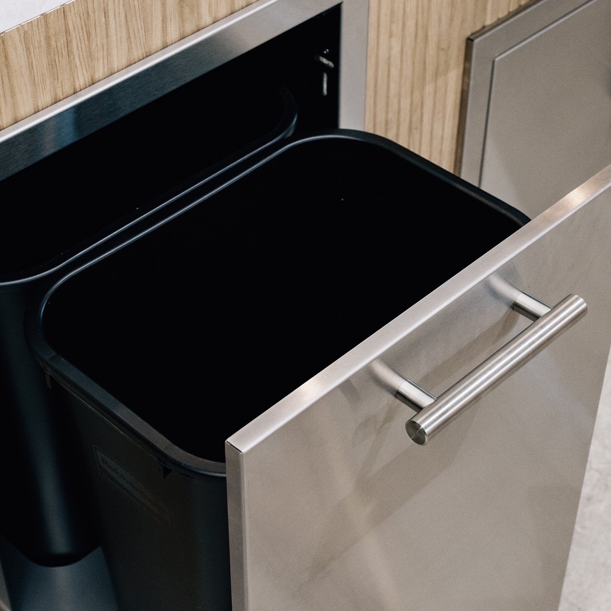 Summerset 20" 2-Bin Trash/Recycling Drawer, TD2-20