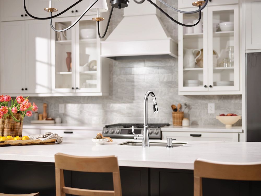 Nolia One-Handle High Arc Pulldown Kitchen Faucet