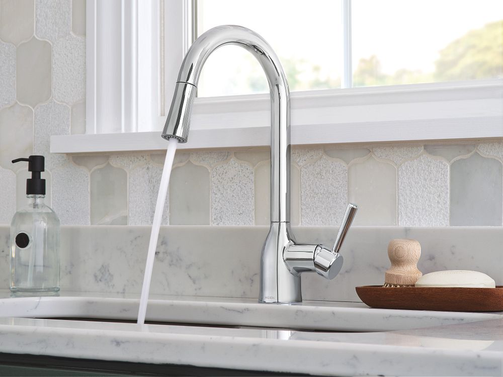Adler One-Handle High Arc Pulldown Kitchen Faucet