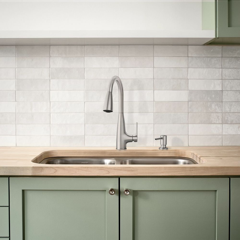 Haelyn One-Handle High Arc Pulldown Kitchen Faucet