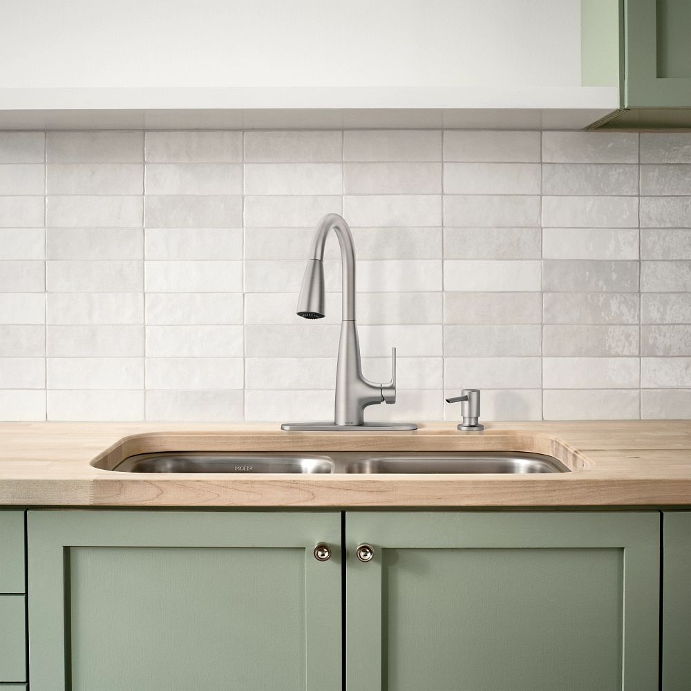 Haelyn One-Handle High Arc Pulldown Kitchen Faucet