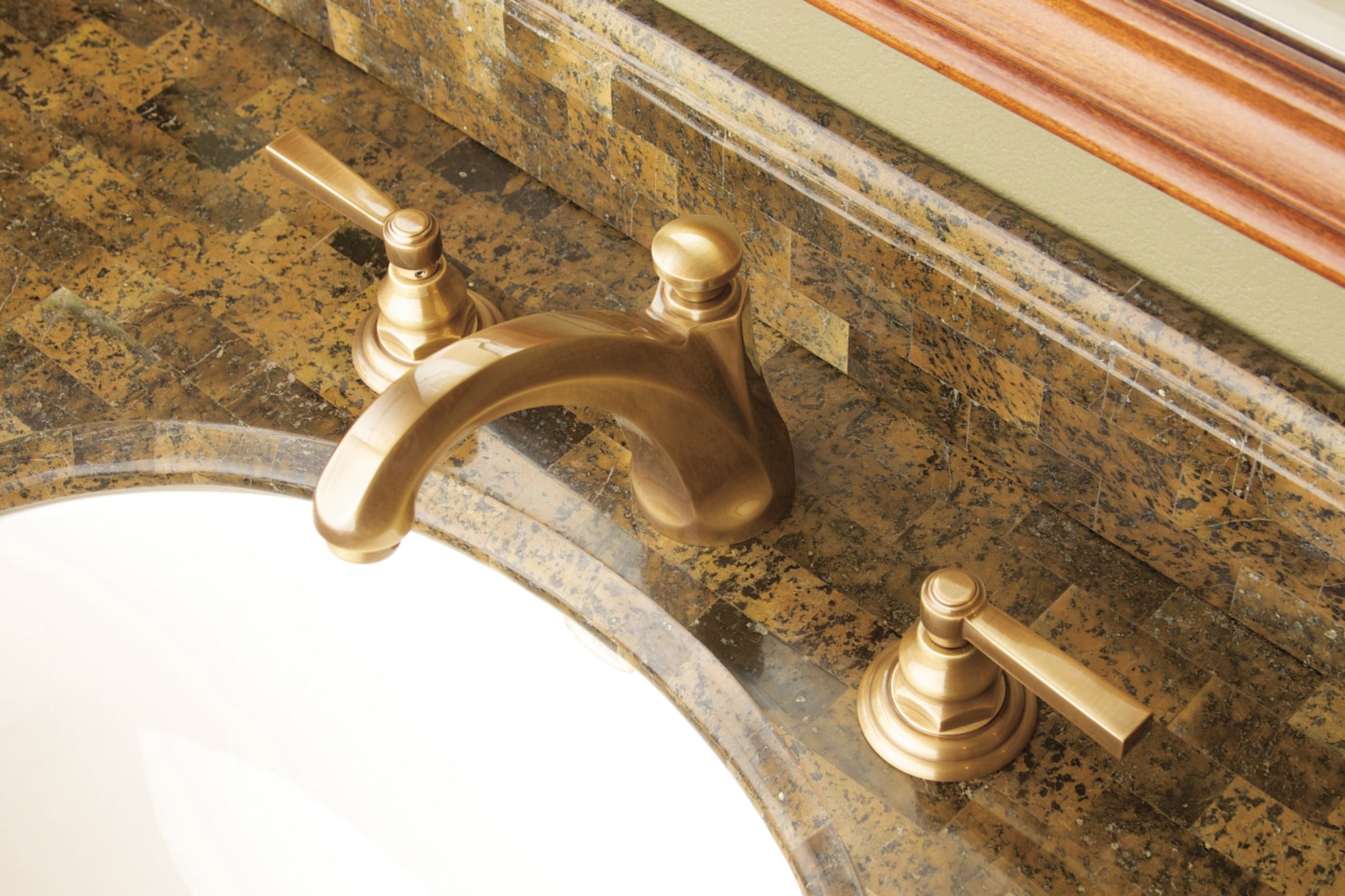 Newport Brass Astor® Widespread Lavatory Faucet