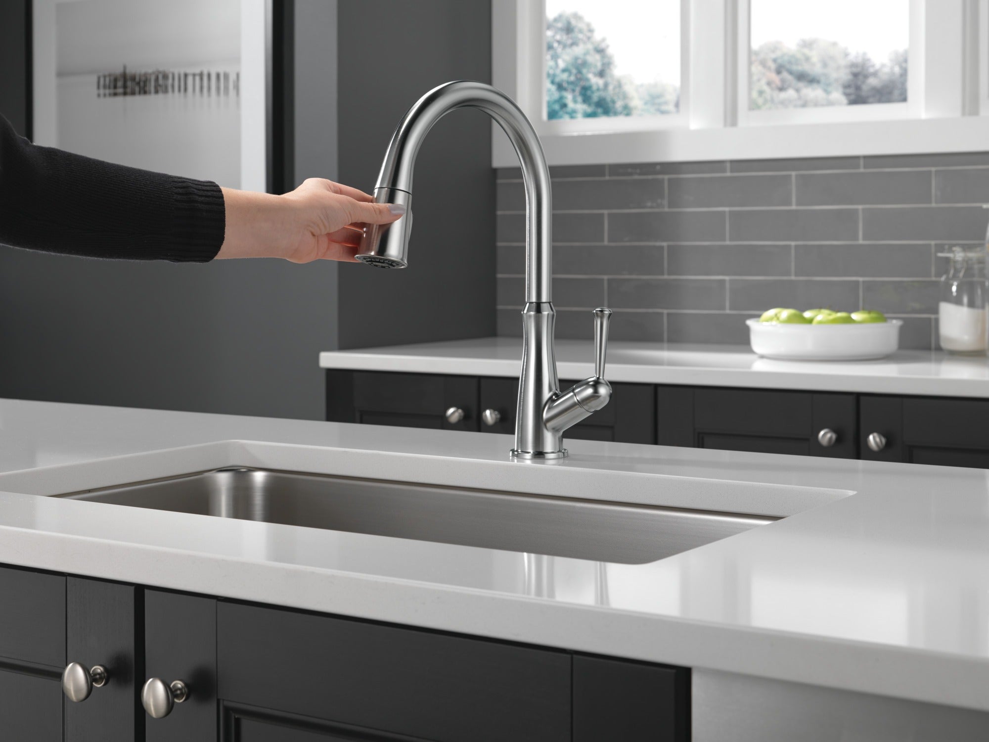 Delta Westville® Single Handle Pull-Down Kitchen Faucet