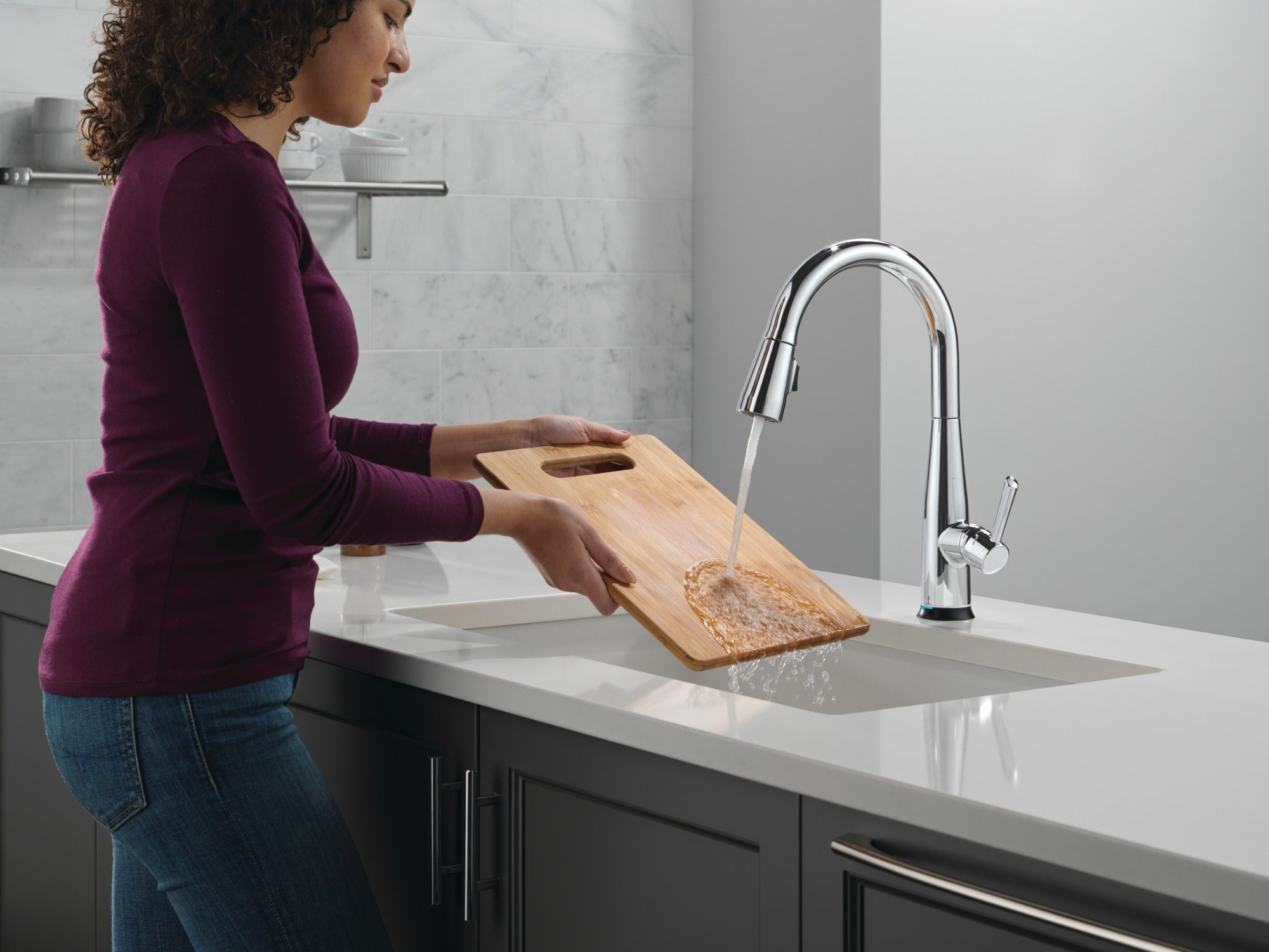 Delta Essa® Touch<sub>2</sub>O® Technology Kitchen Faucet with Touchless Technology