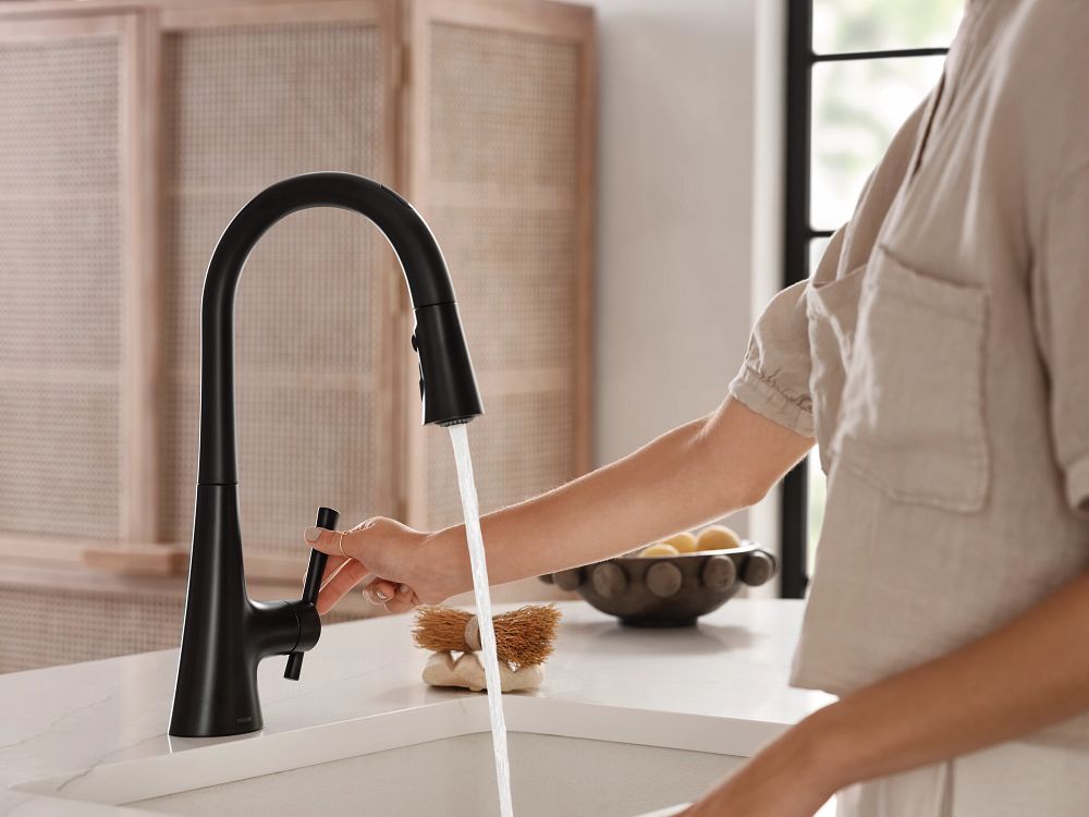 KURV Smart Pulldown Touchless Kitchen Faucet