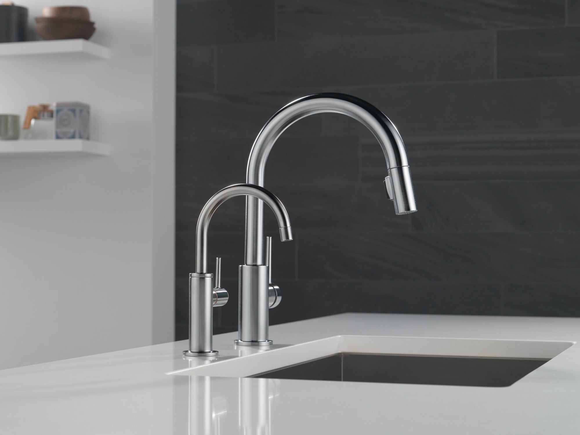 Delta Trinsic® Single Handle Pull-Down Kitchen Faucet