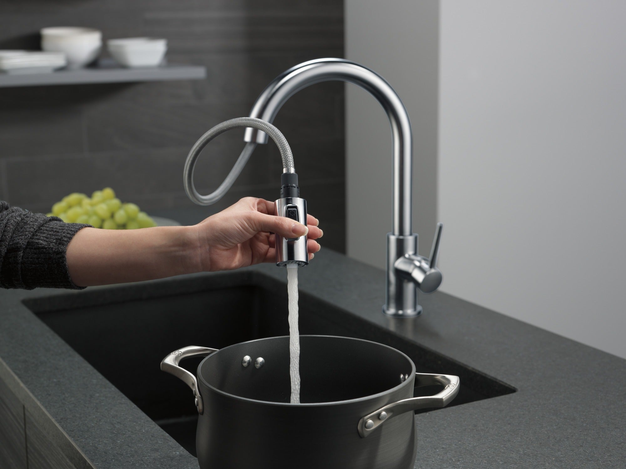 Delta Trinsic® Single Handle Pull-Down Kitchen Faucet