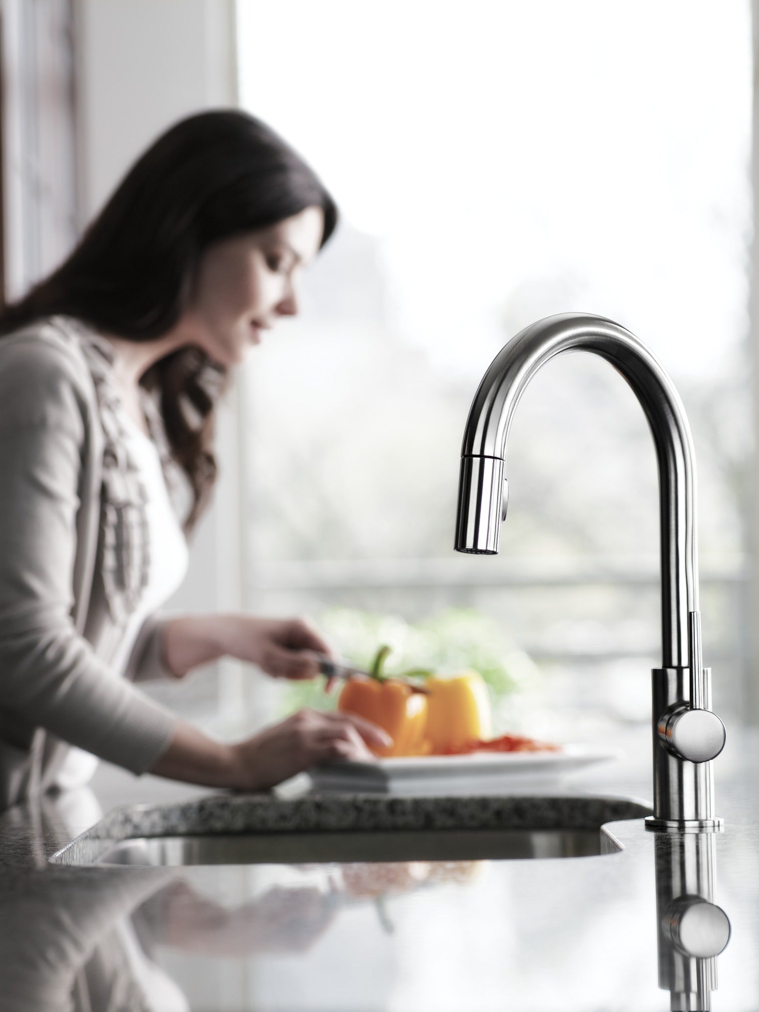 Delta Trinsic® Single Handle Pull-Down Kitchen Faucet